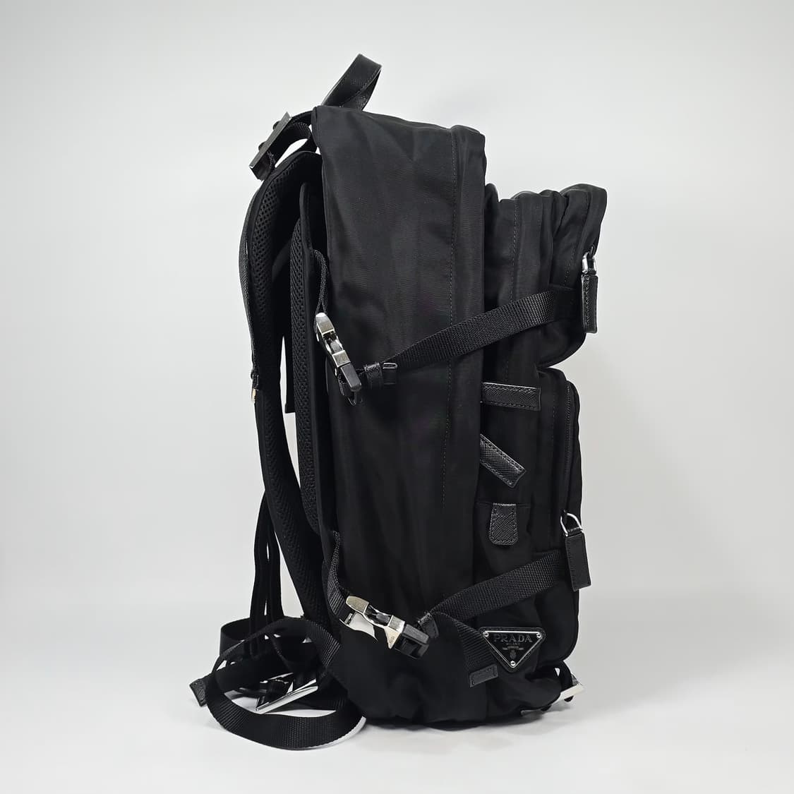 프라다 삼각로고 멀티포켓 백팩 상품이미지5