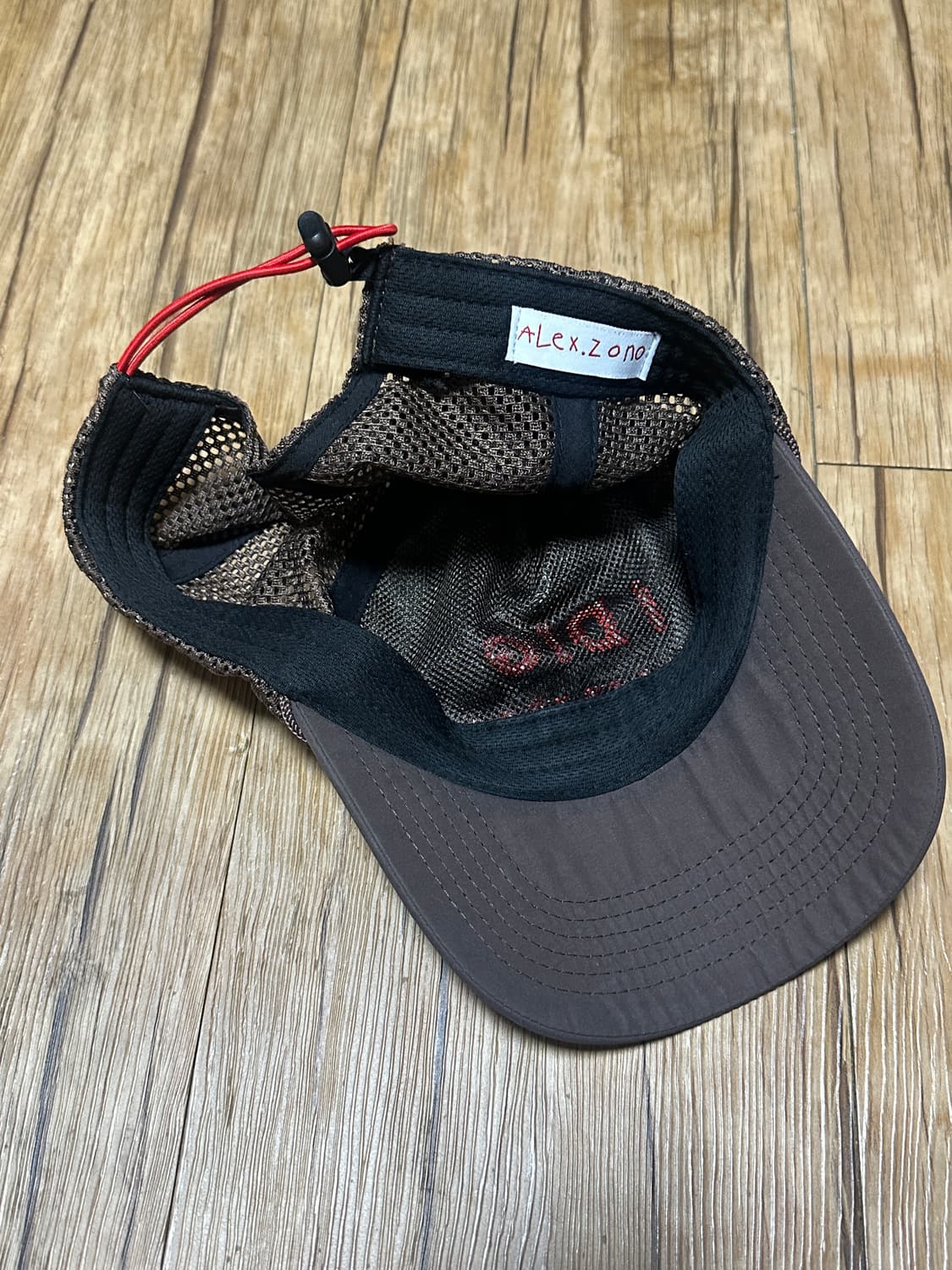 알렉스조노 볼캡 브라운 판매 상품이미지4