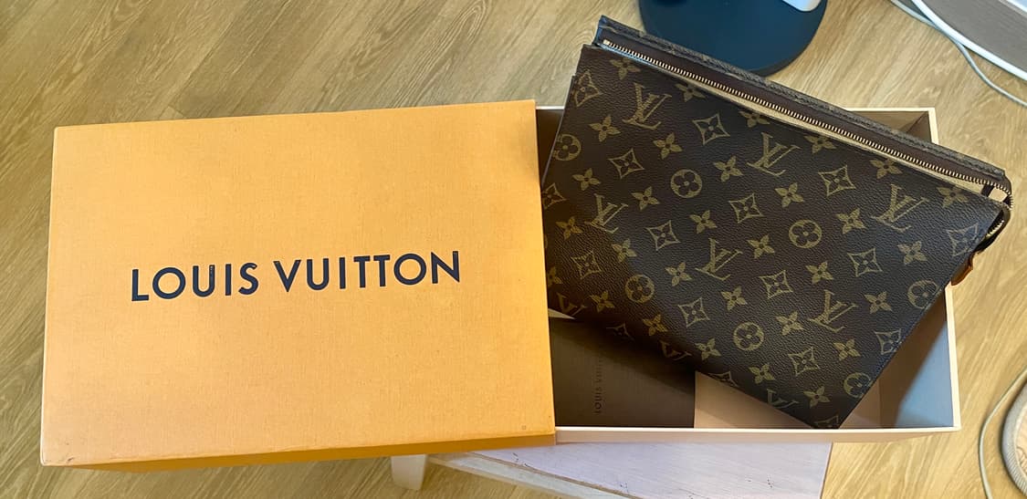 루이비통 Louis Vuitton 포쉐트 토일렛 26 모노그램 클러치 상품이미지8