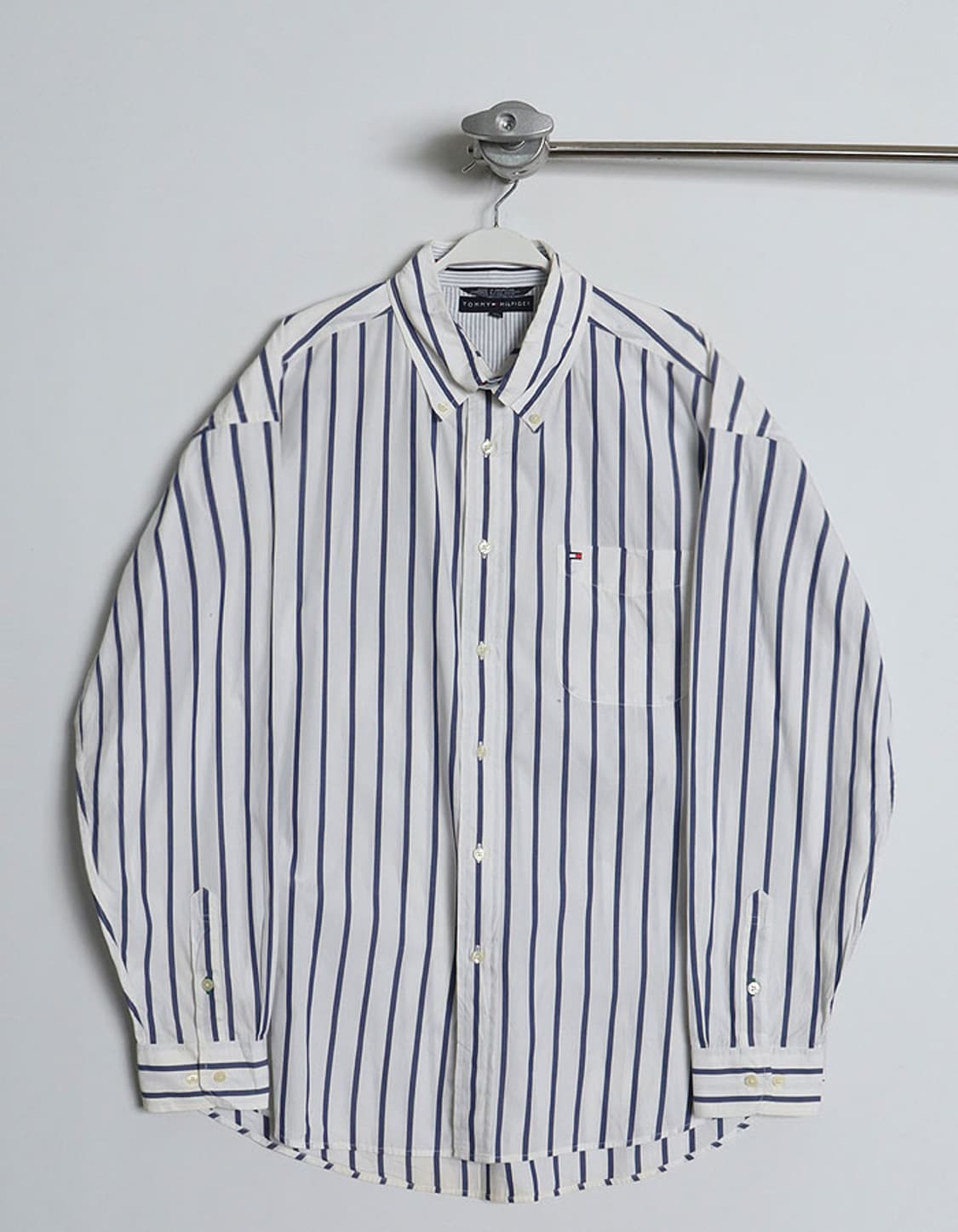 90's TOMMY HILFIGER Stripe B.D Shirts 상품이미지1