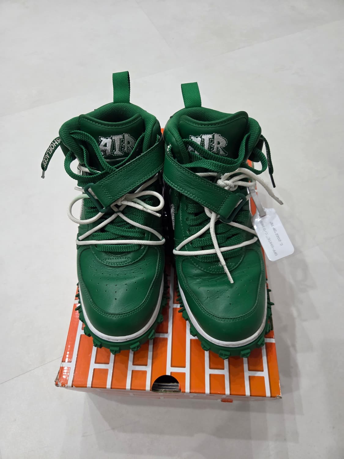 [270mm] 오프화이트 나이키 상품이미지3