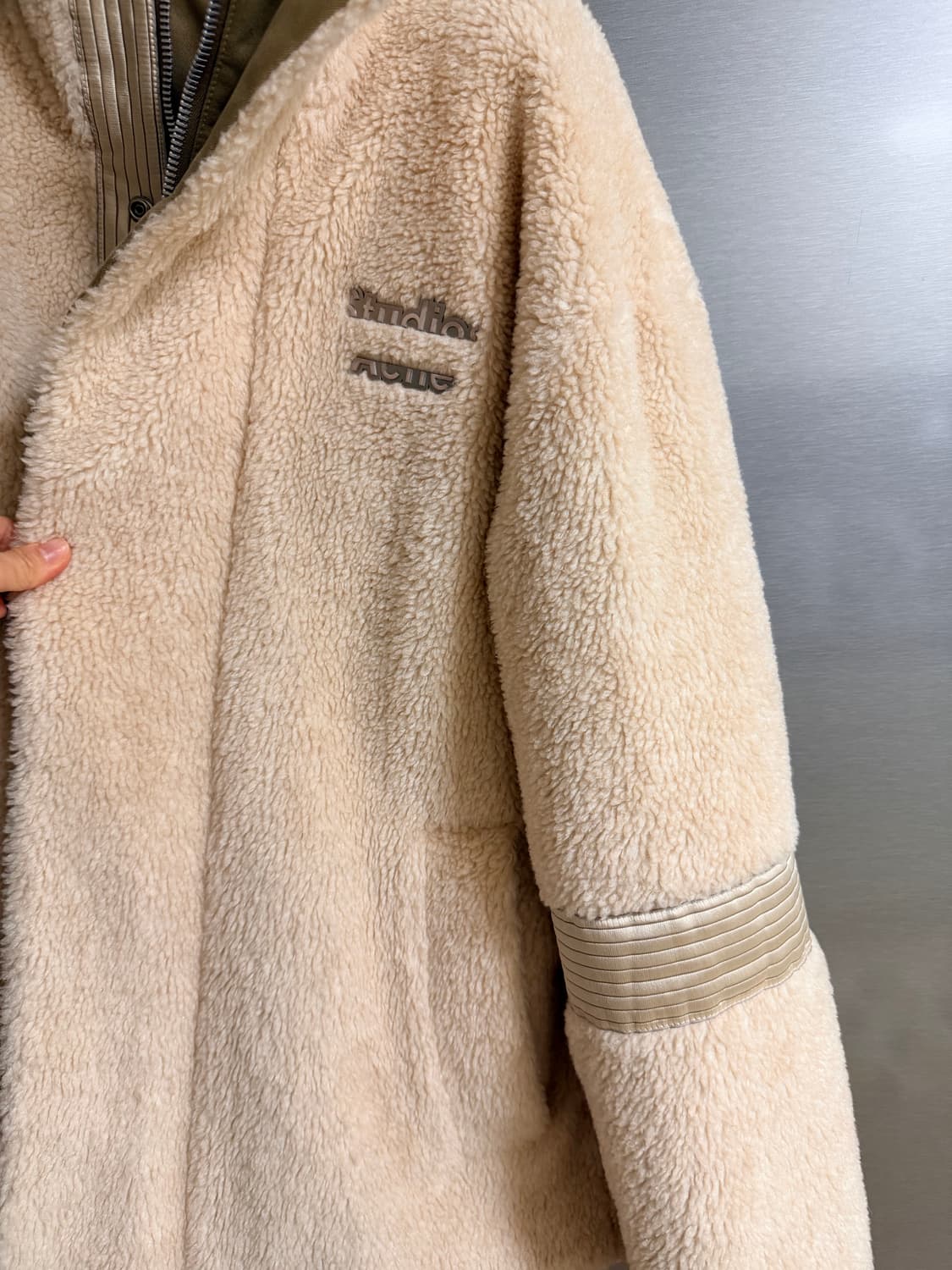 아크네 오버사이즈 후리스 상품이미지5