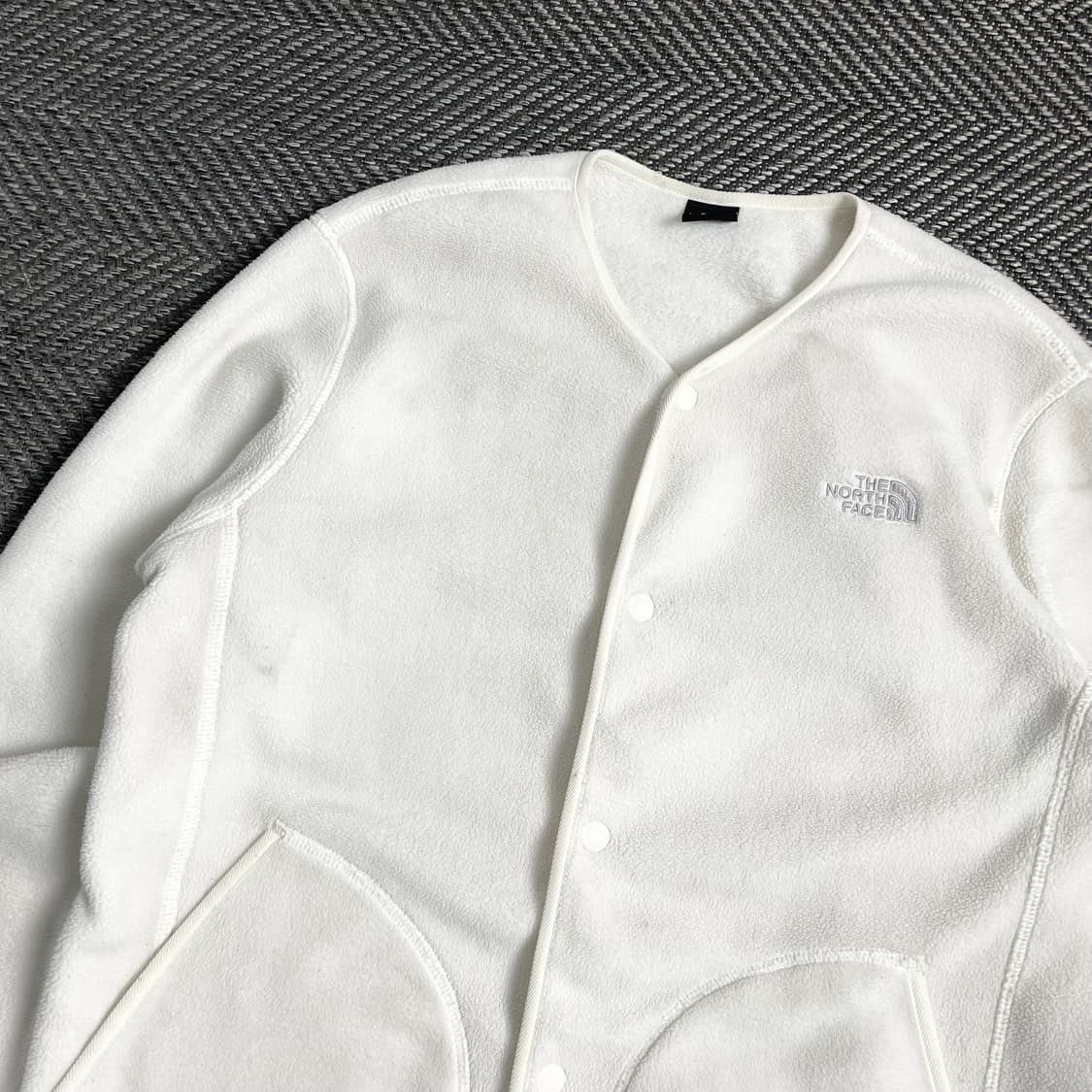 노스페이스 화이트 플리스 가디건 자켓 y 4935 상품이미지3