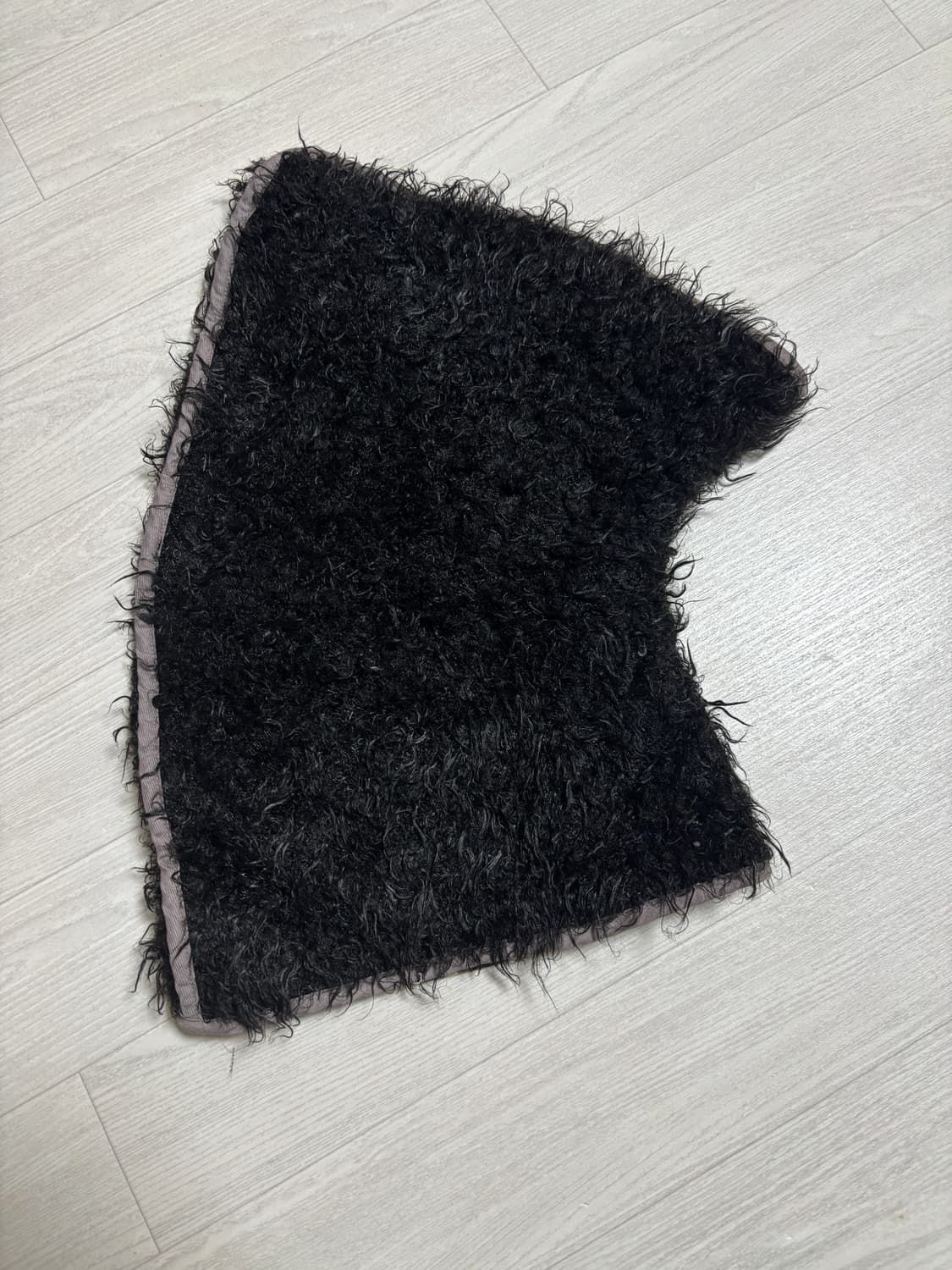 키코 코스타디노브 퍼리 넥 게이터 상품이미지1