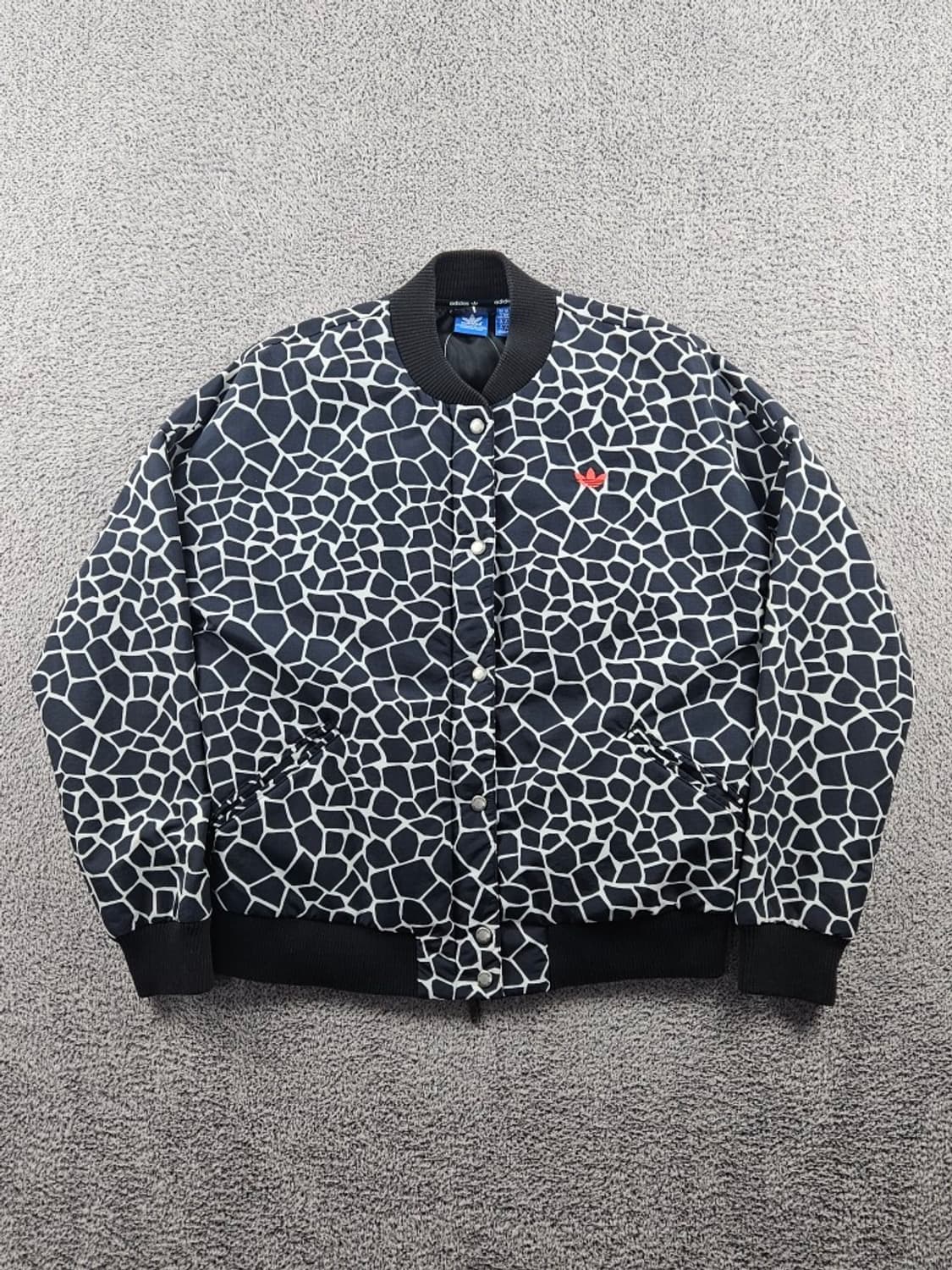 아디다스 오리지널스 기린 애니멀 봄버 자켓 ( M ) / 10981 상품이미지2