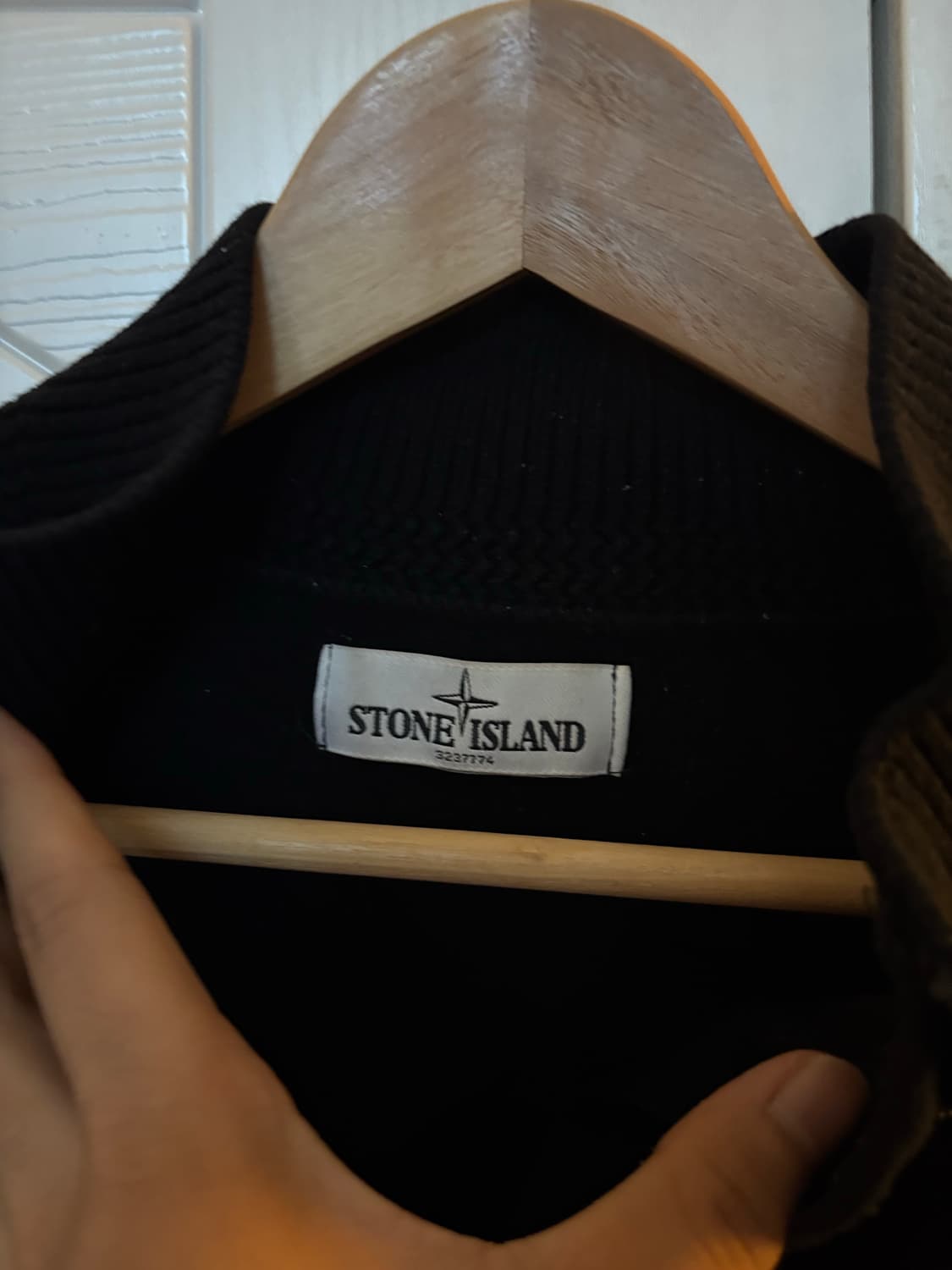 스톤아일랜드 반집업 니트 상품이미지4