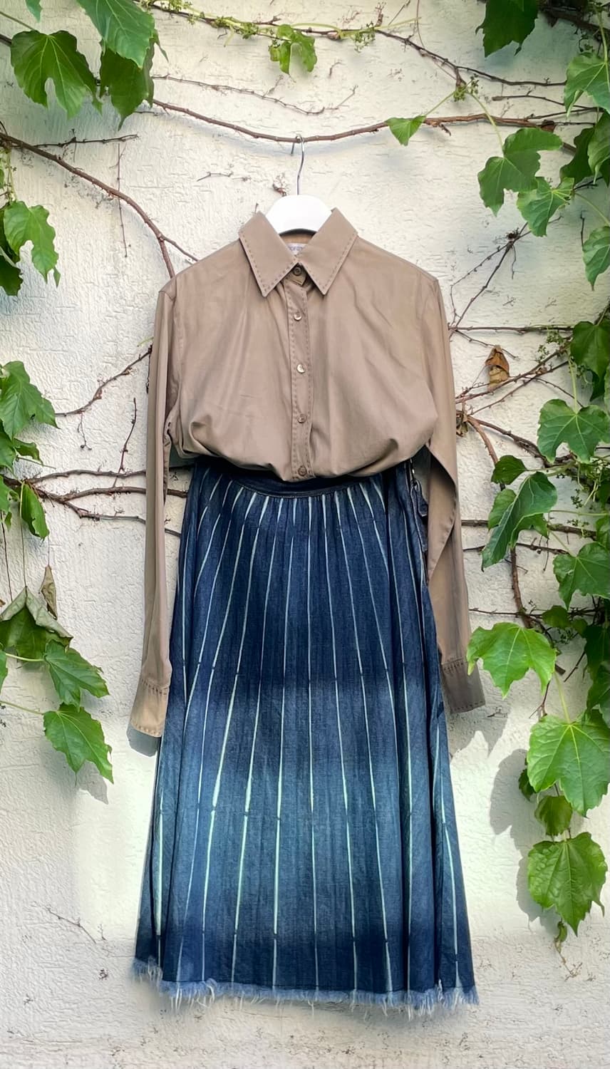[MADE IN ITALY] SPORTMAX 스티치 디테일  슬림 셔츠 상품이미지2