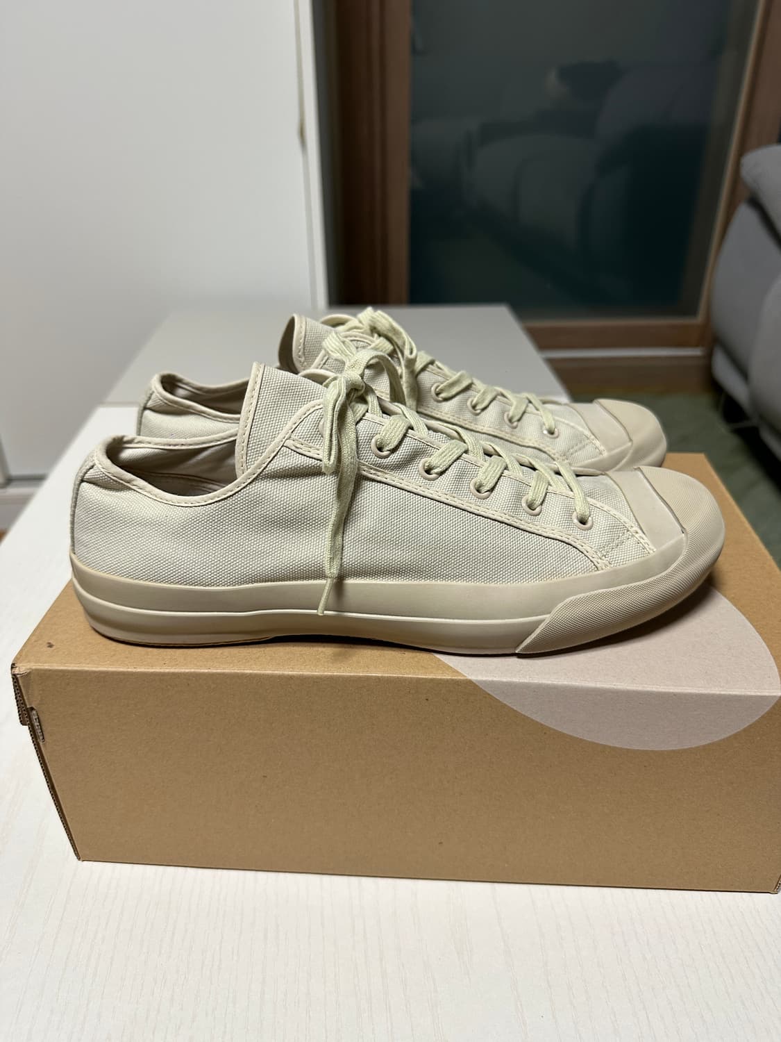 스튜디오 니콜슨 문스타 도브 260 상품이미지2