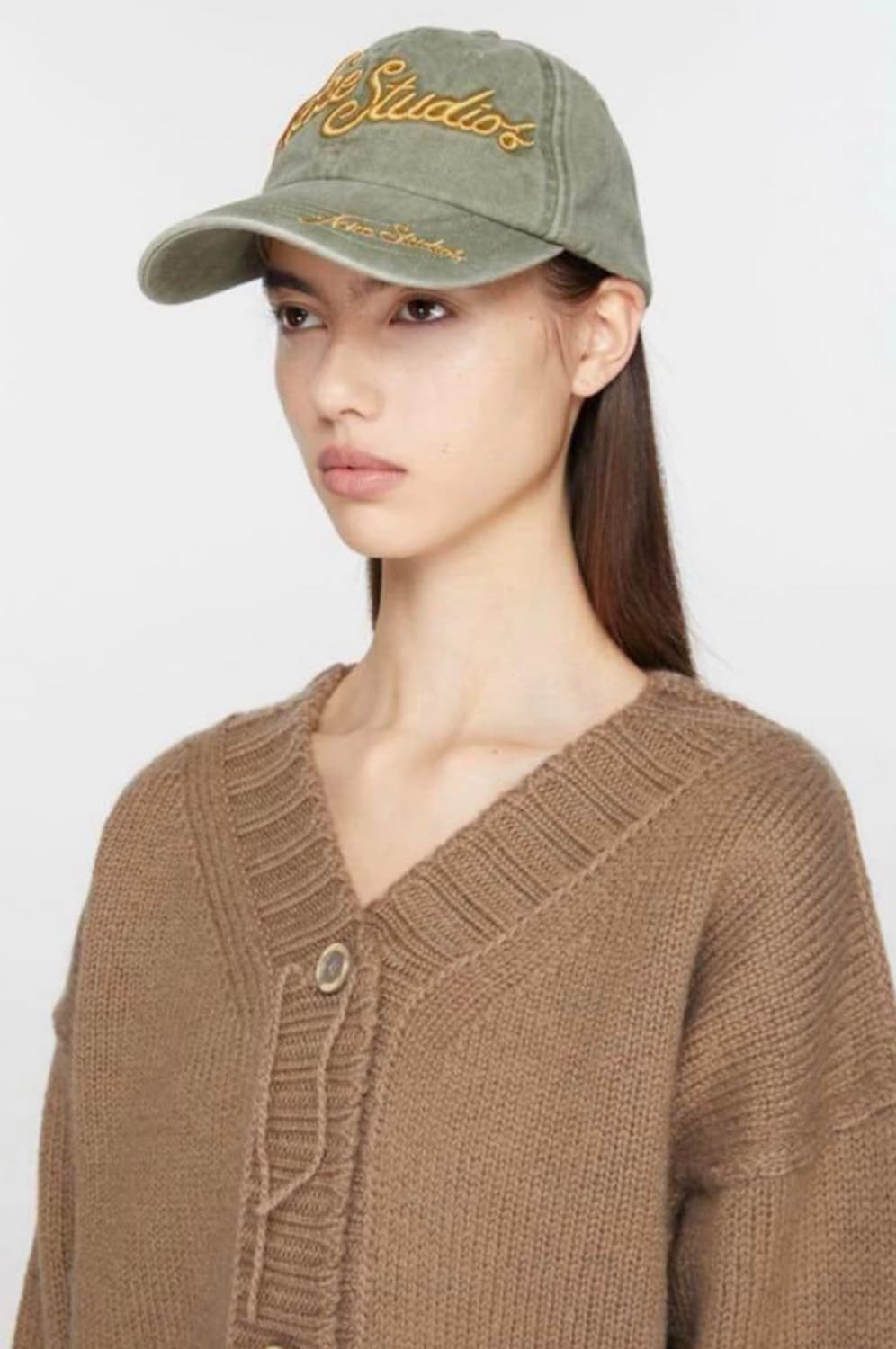 아크네 24SS 로고 자수 볼캡 상품이미지1