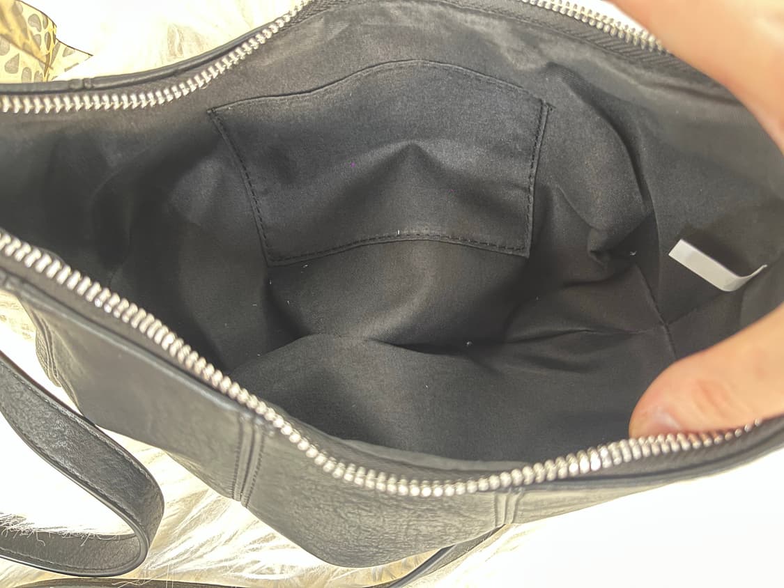 Classic Leather Black Shoulder Bag 상품이미지10