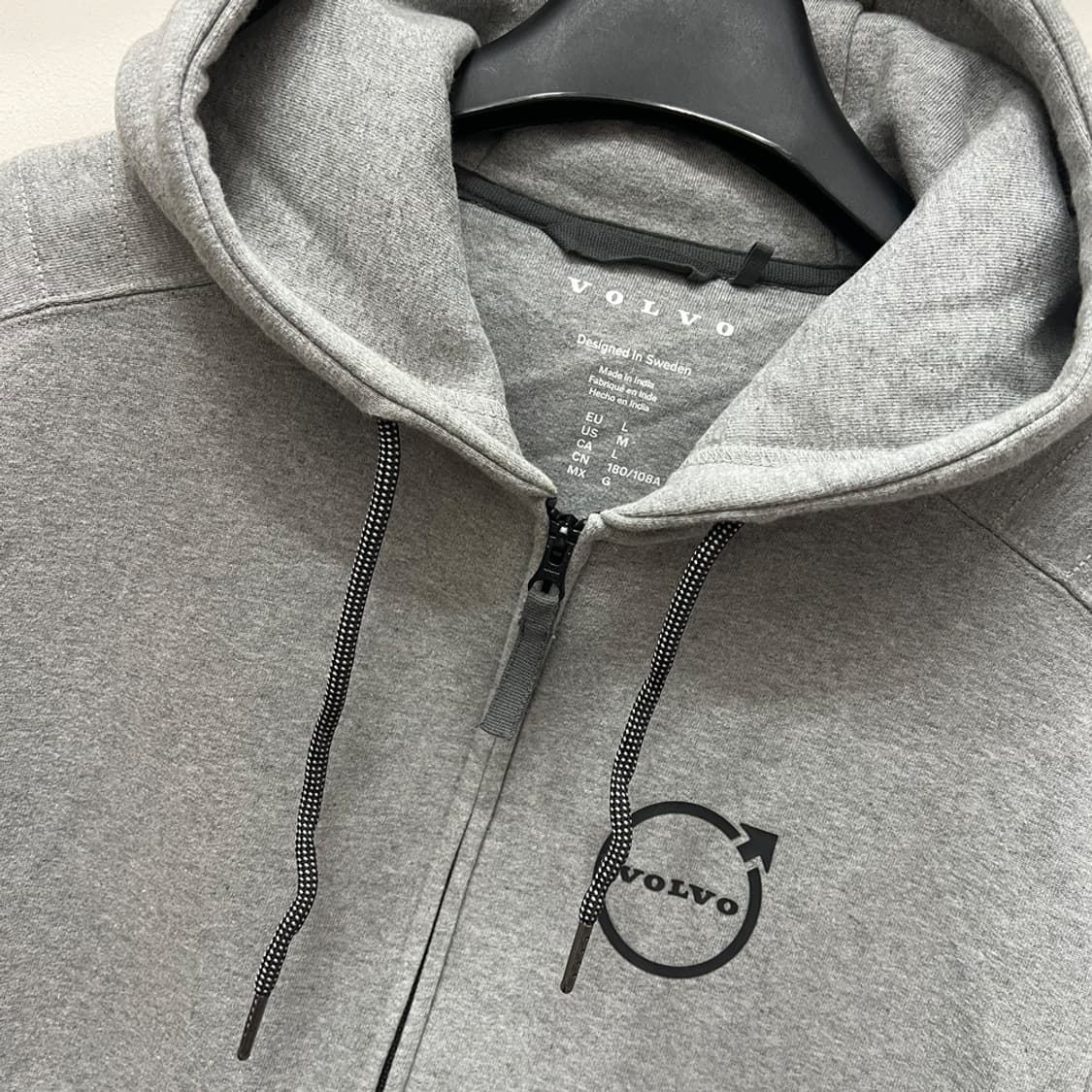 VOLVO 볼보 오피셜 백로고 후드 집업 L 상품이미지4