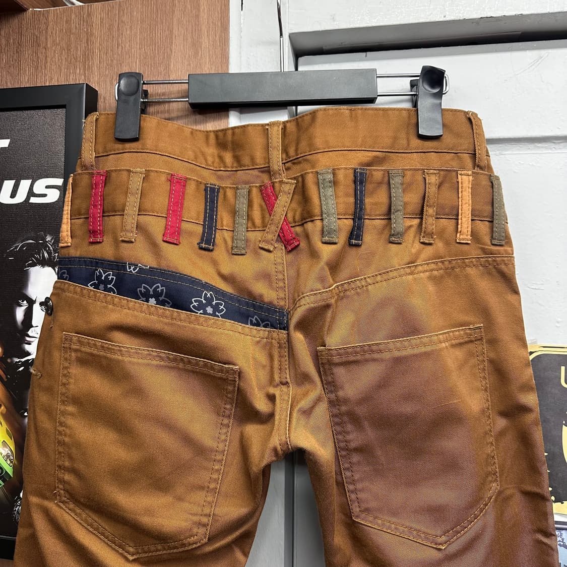 Camel Sakura Detail Capri Pants  상품이미지8
