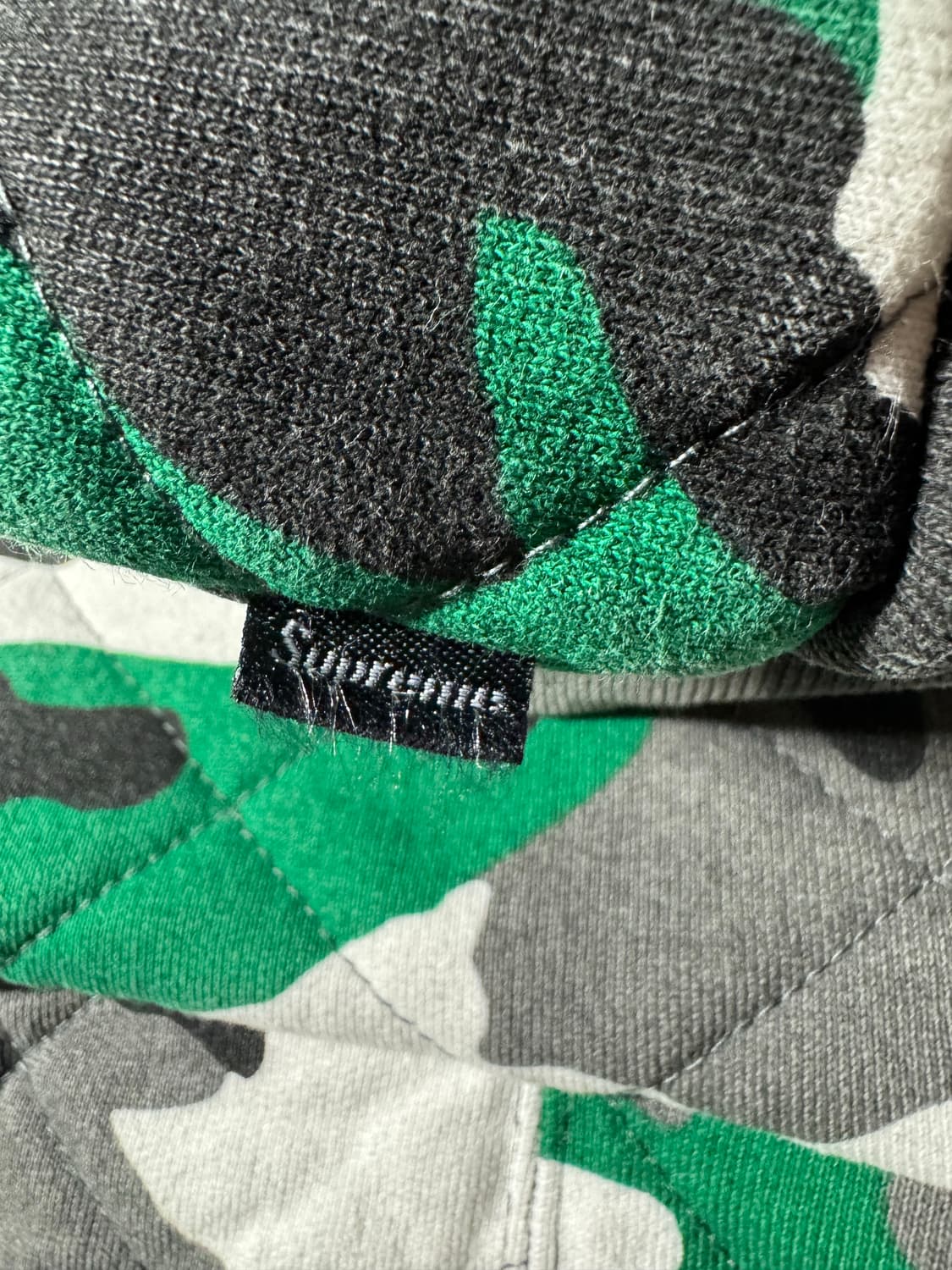 Supreme Quilted Zip Up Hooded Sweatshirt 상품이미지8
