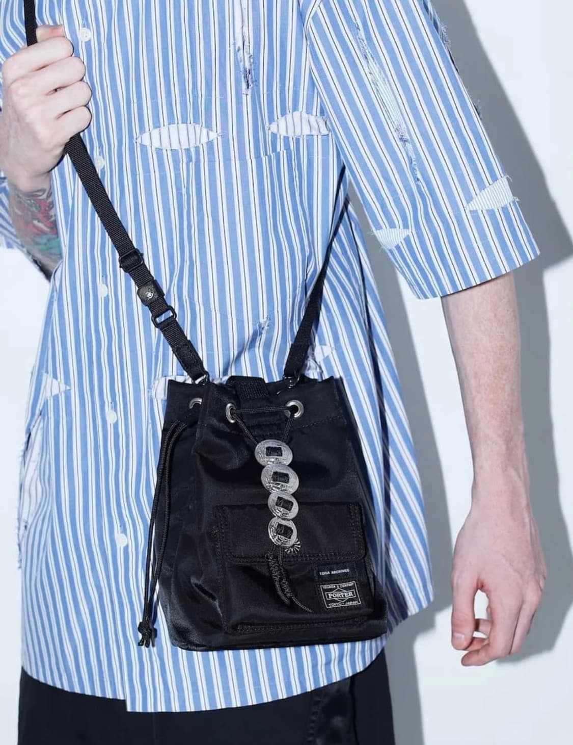 22ss 토가 포터 스트링백 블랙컬러 상품이미지1