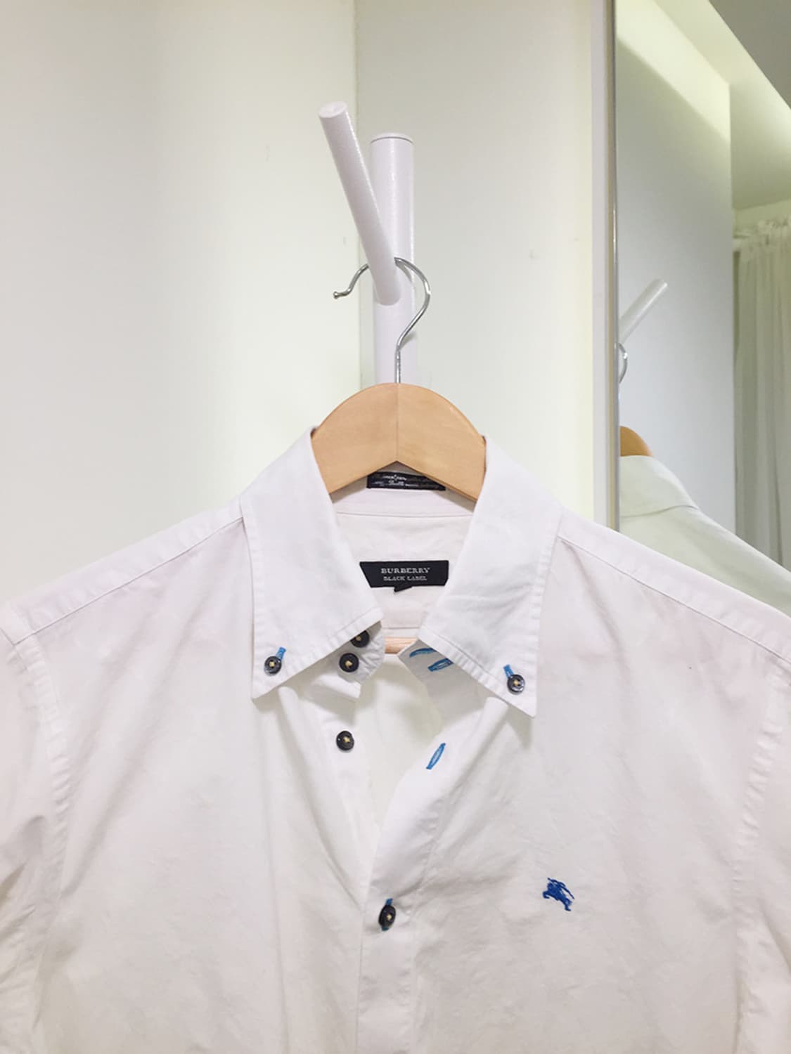 여성 버버리 버튼셔츠 100 상품이미지6