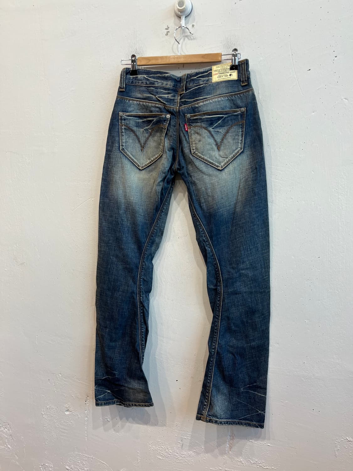 리바이스 엔지니어드진 28 상품이미지3