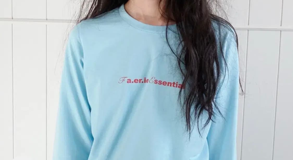 구해요) 샵페어리 베이직 로고 티셔츠 스카이블루 상품이미지1