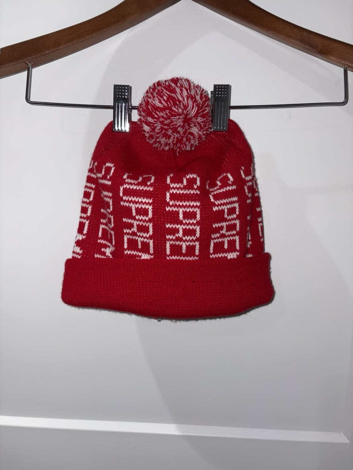 슈프림 리피트 로고 폼폼 비니 레드 상품이미지2