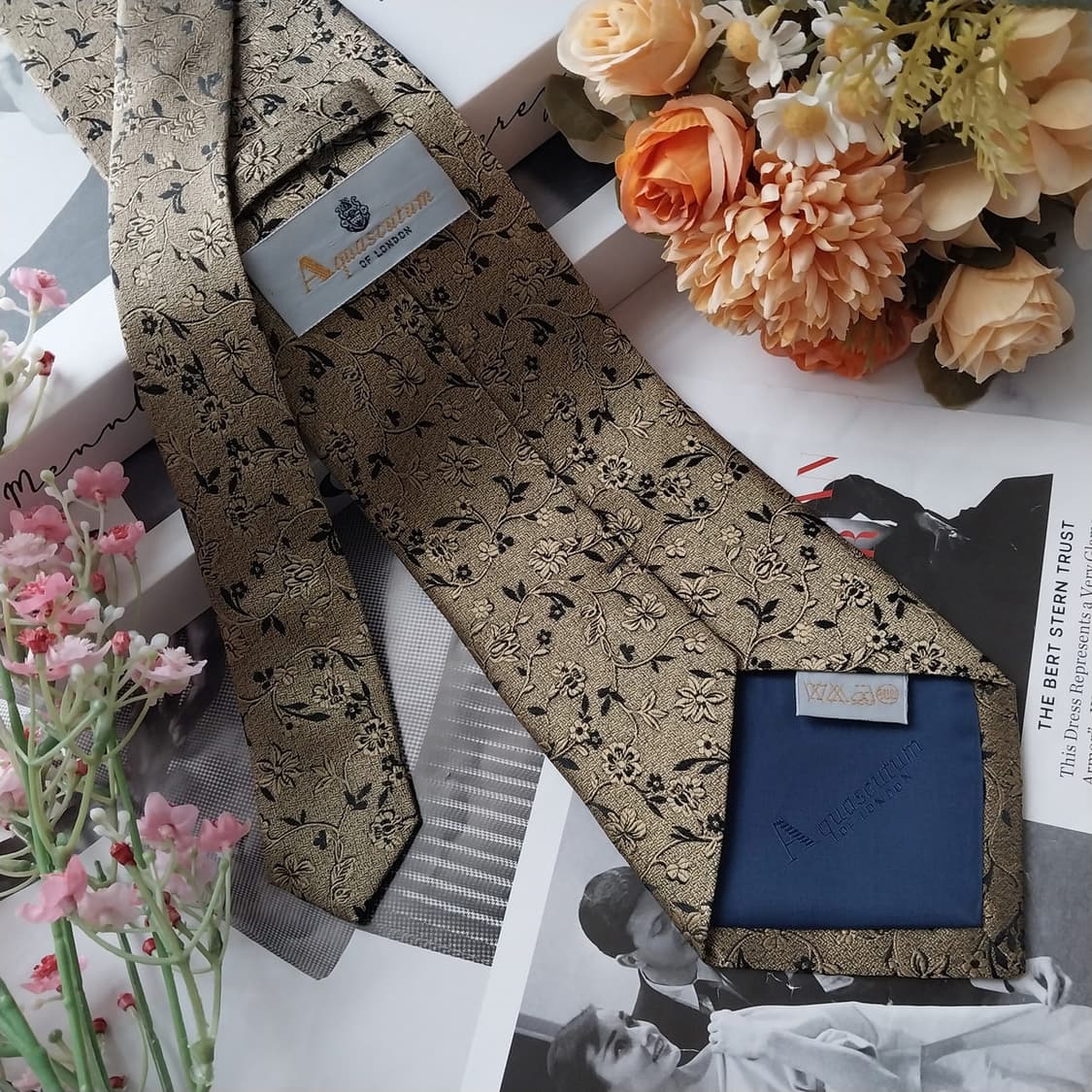 아쿠아스큐텀 실크 플로럴 자카드 넥타이 9.9cm A+등급 K1464
 상품이미지5