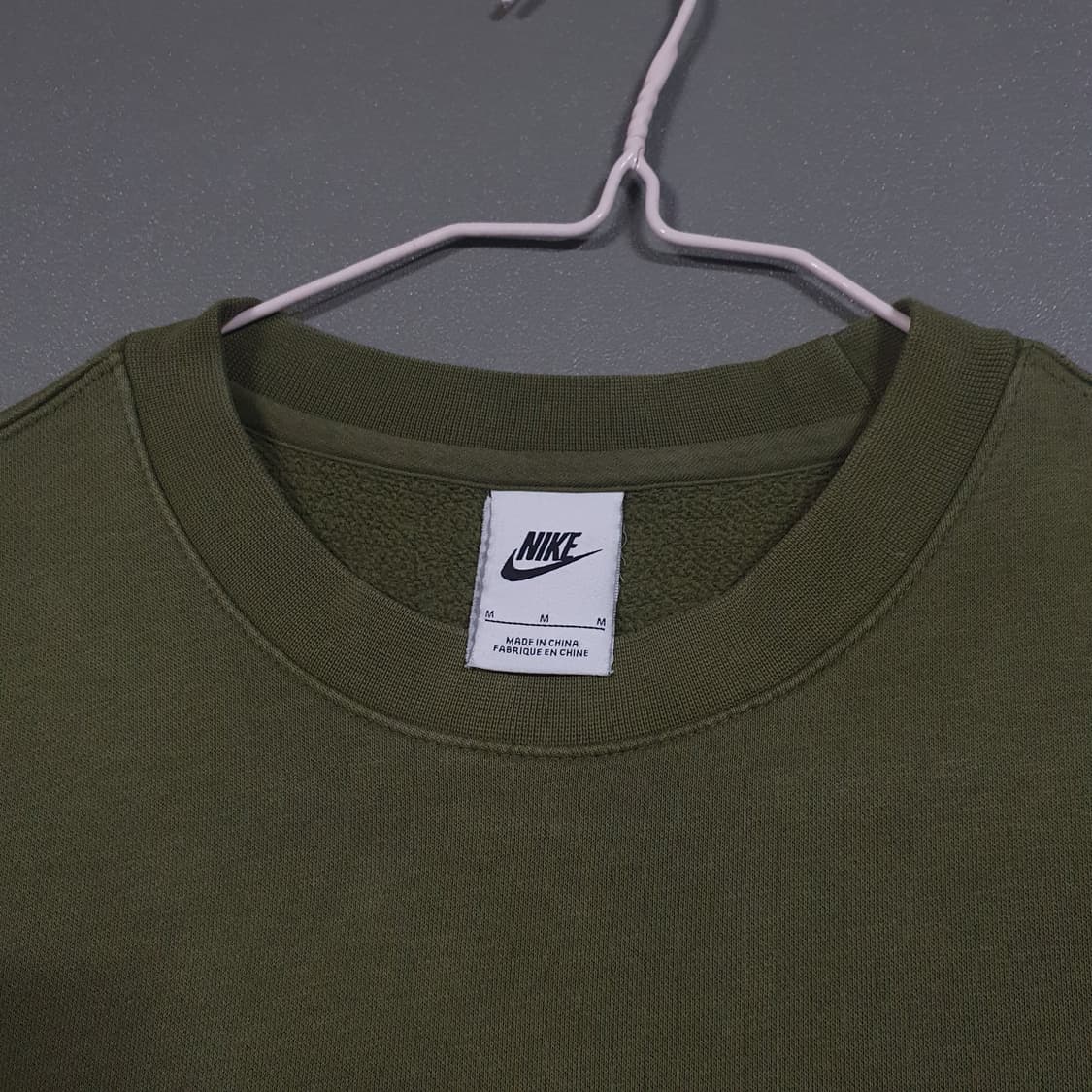M (95) 나이키 신형 NSW 클럽 프렌치테리 맨투맨 스웻셔츠 카키 상품이미지6