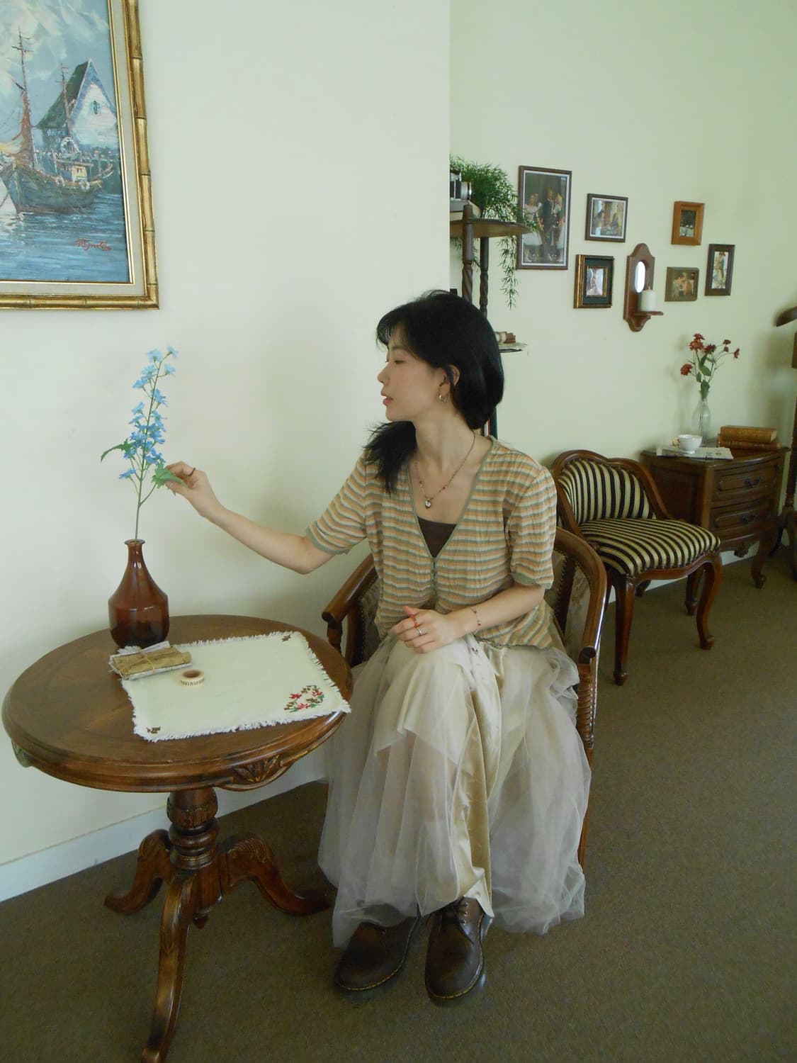 베이지 벨벳 뮤즈 플레어 스커트 상품이미지3