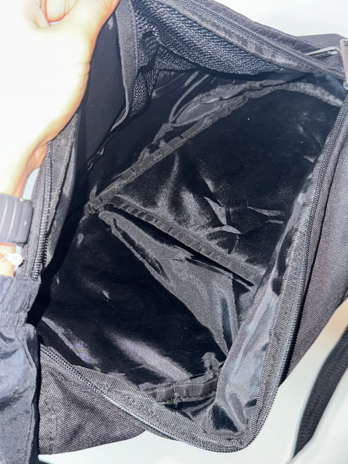 칼하트 슬링백 크로스백 블랙 상품이미지6