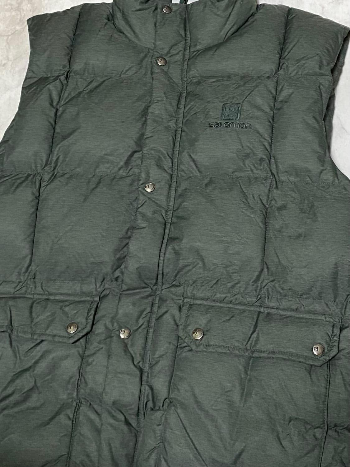 살로몬 패딩조끼 다크그린 사이즈 105 상품이미지3