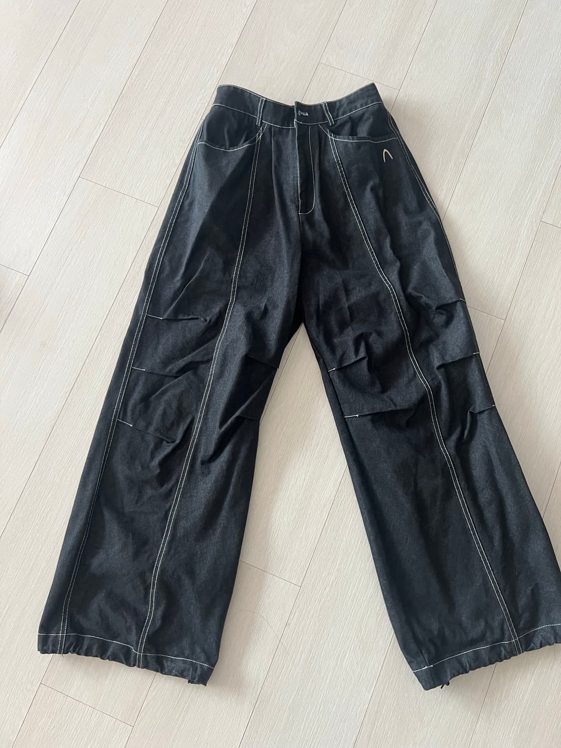 아캄 98 프린트 데님 팬츠 블랙 printed knee pin-tuck 상품이미지8