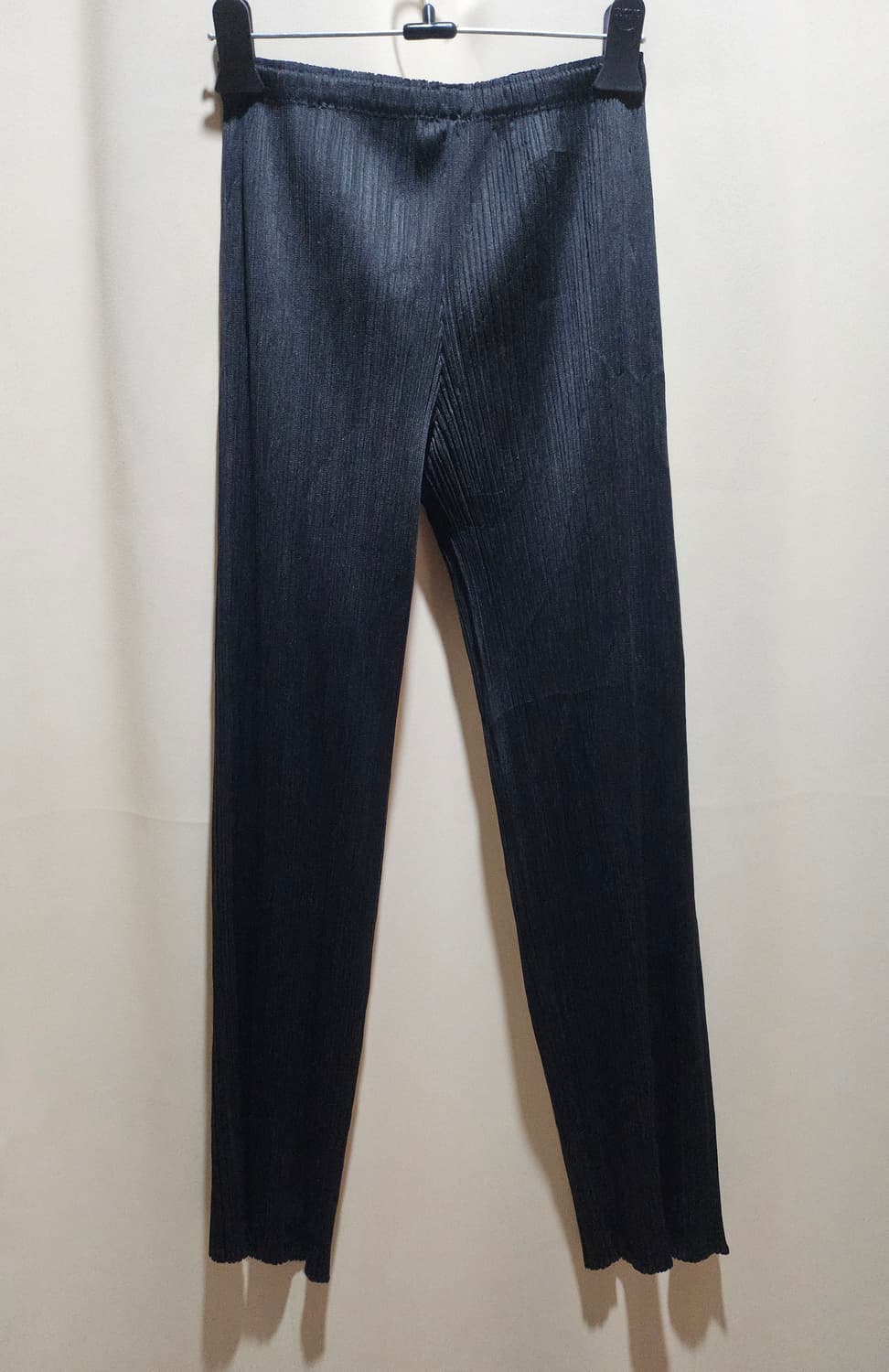 플리츠플리즈 바지 상품이미지1