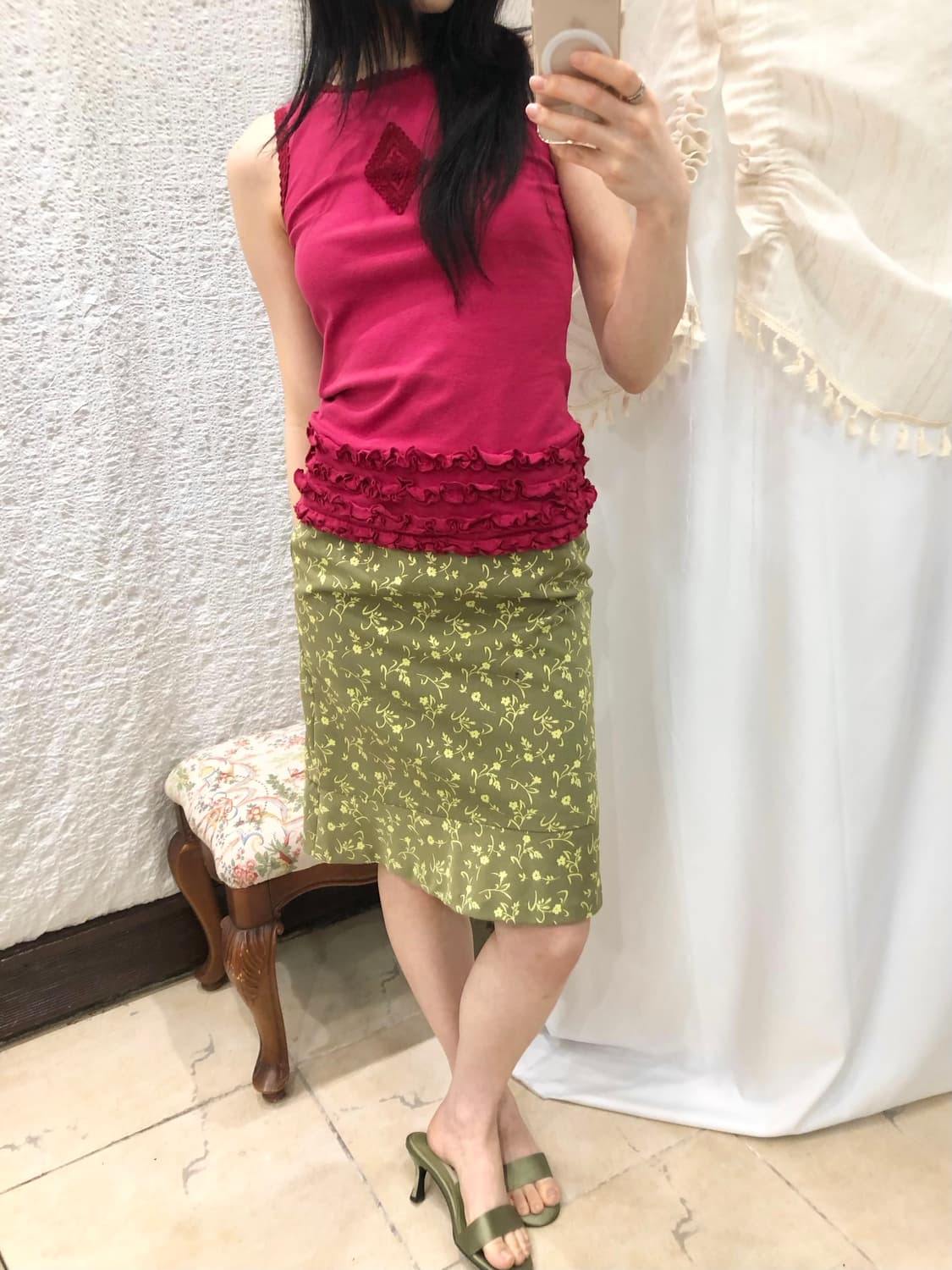 Frill plum sleeveless 상품이미지3