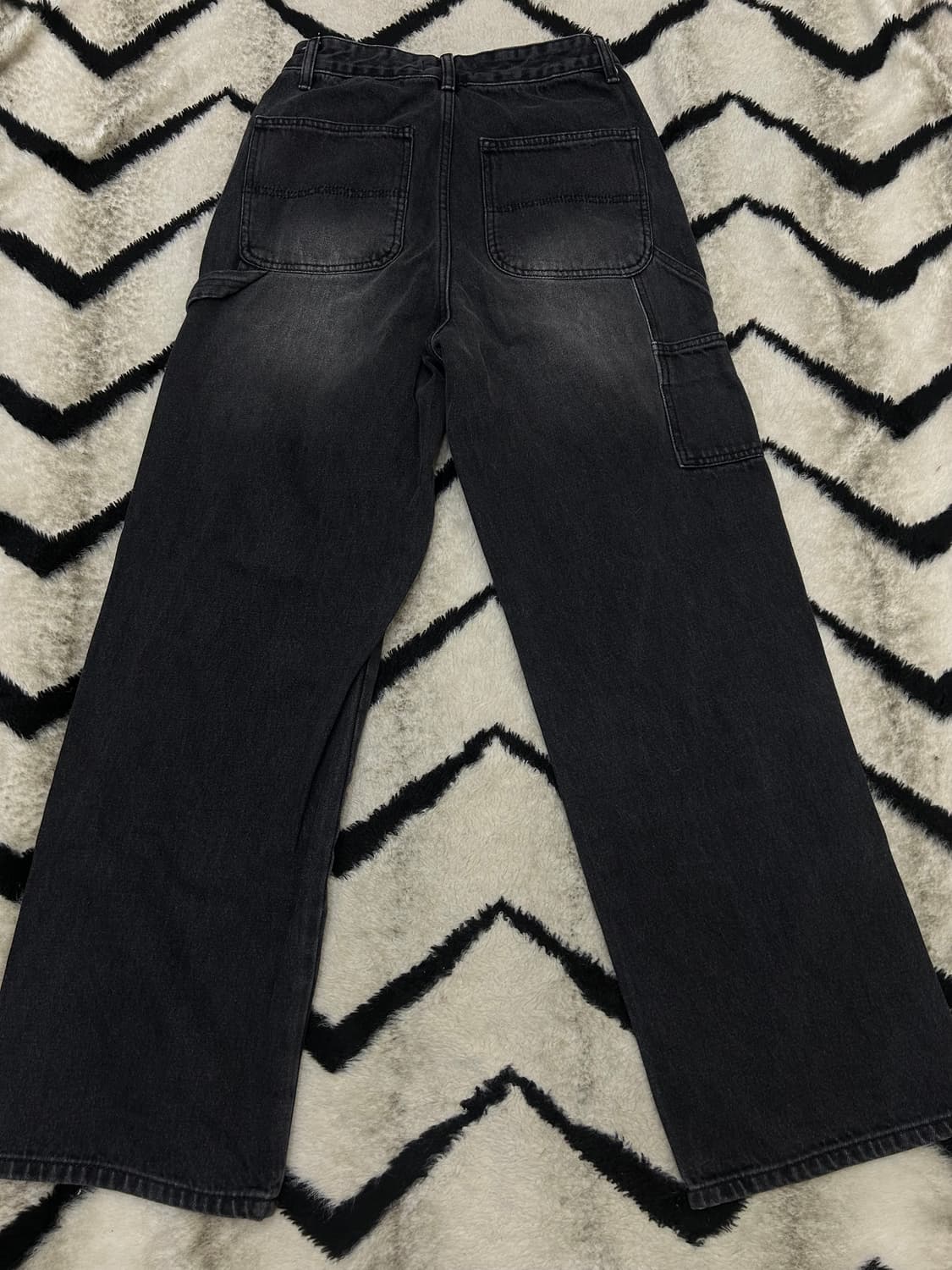 [26]무신사스탠다드 엑스트라 와이드 카펜더 더블니 팬츠/흑청 상품이미지2