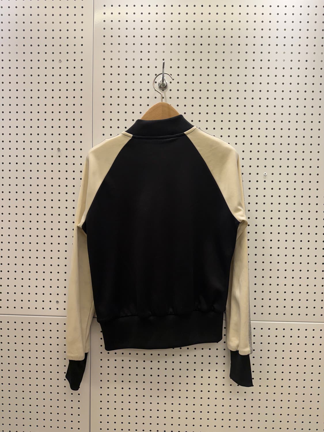 아디다스 슈퍼걸 글로시 배색 져지 U136 상품이미지3