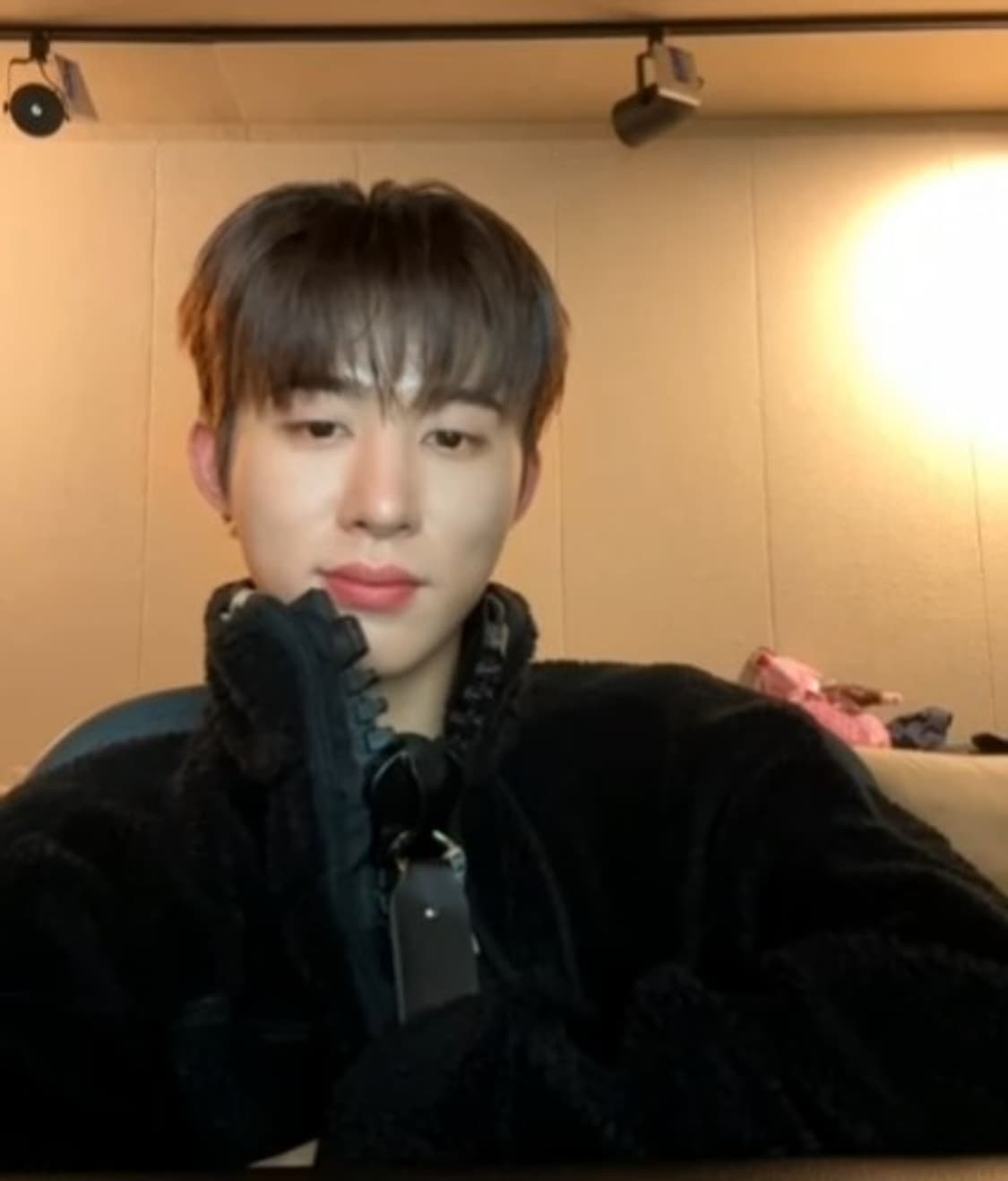 [ 52 ] 미하라 야스히로 와이드 백 보아 블루종 후리스 자켓 블랙 상품이미지1
