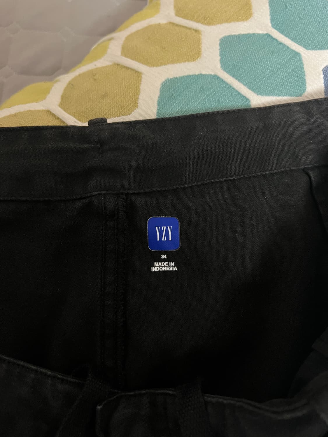 34 이지갭 발렌시아가 사틴 카고 팬츠 블랙 ygebb 상품이미지5