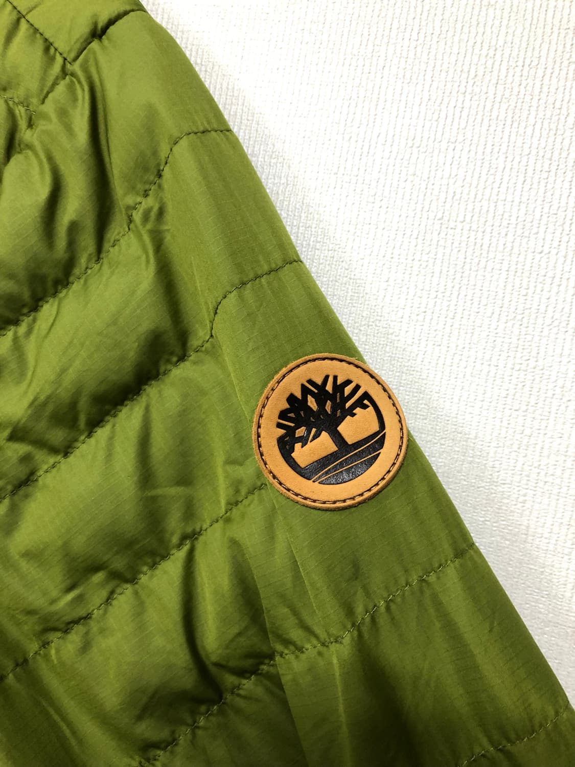 Timberland 팀버랜드 남성 시그니처 소가죽 로고 경량패딩 _ L 상품이미지2