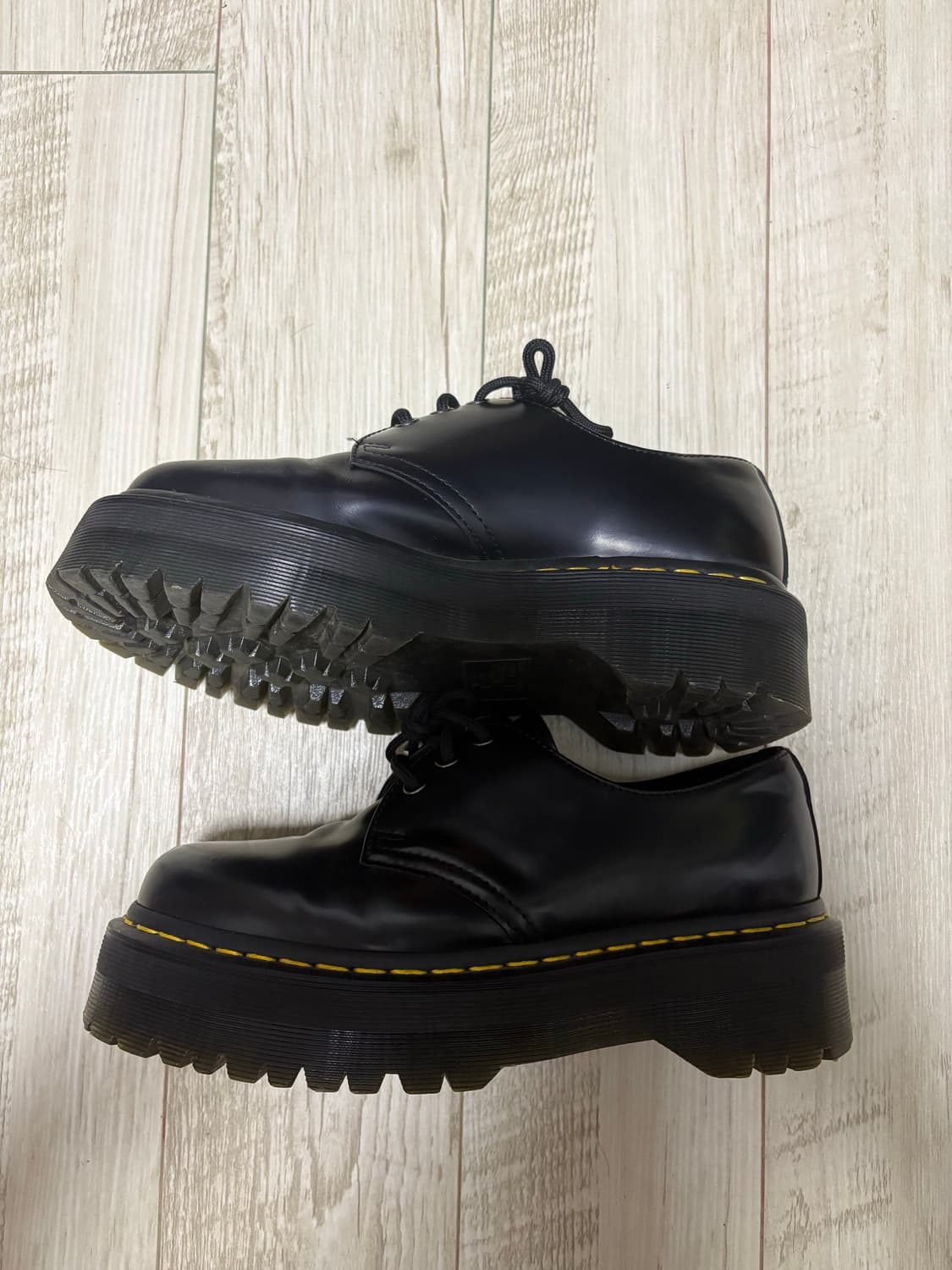 닥터마틴 1461 3홀 쿼드 250 상품이미지2