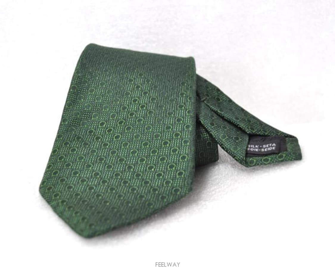 페레가모/남성간치니실크넥타이(정품) 상품이미지1