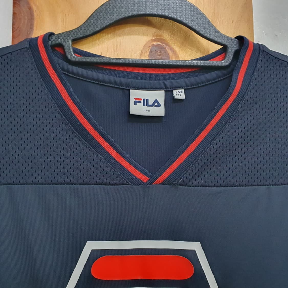 휠라 브이넥 반팔티(105) 상품이미지6