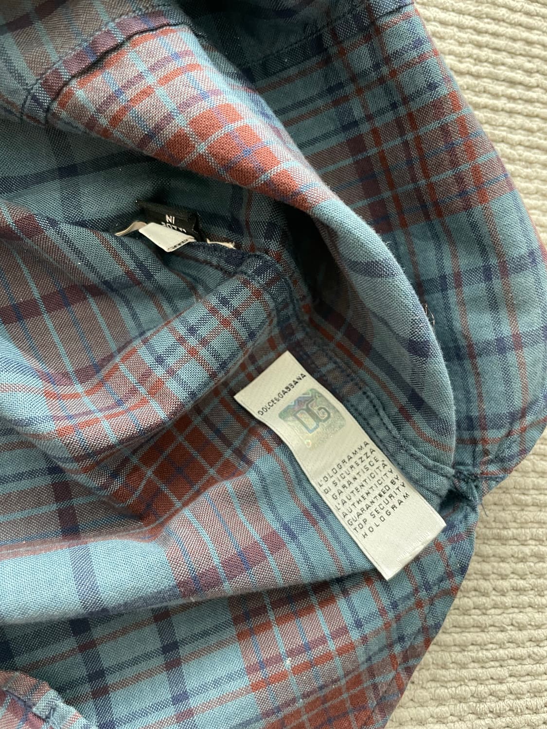 돌체앤가바나 컷오프 슬리브리스 셔츠 상품이미지5