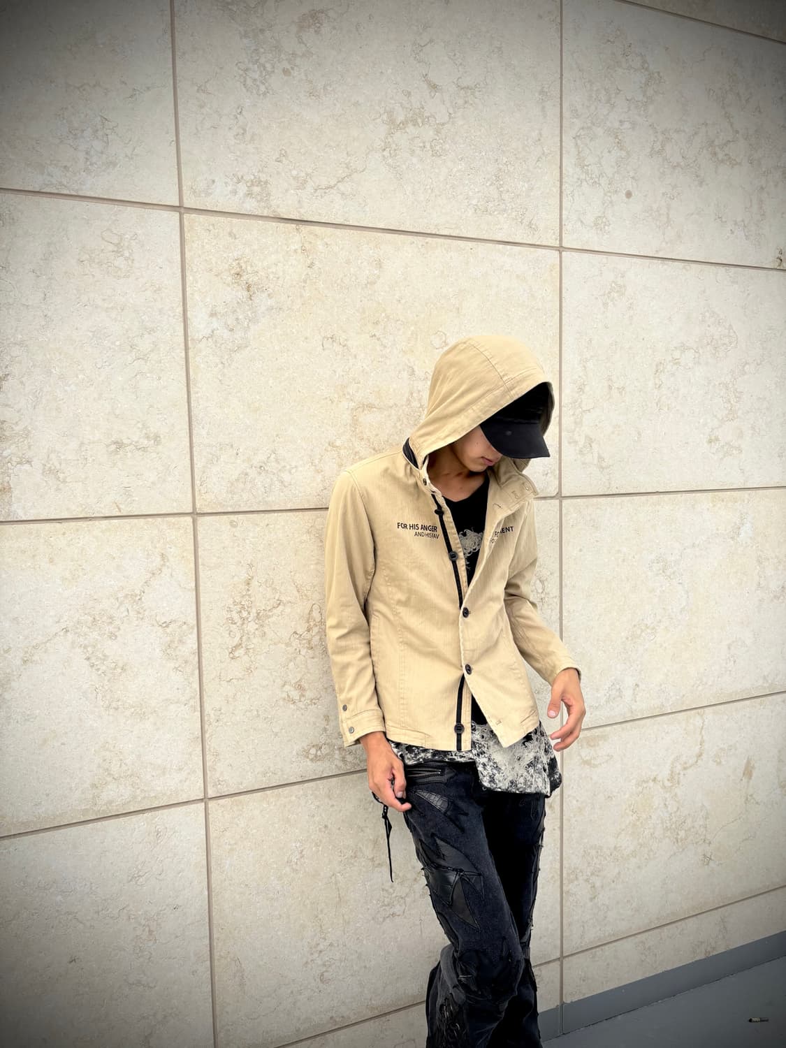 “HIDEAWAYS” Y2K Beige Lettering Hoodie J 상품이미지7