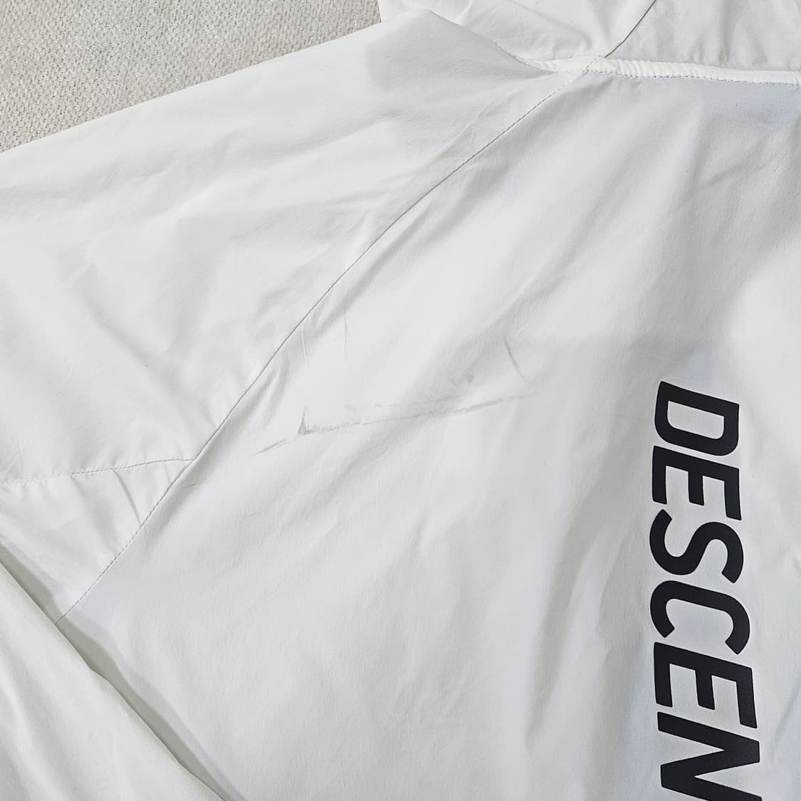 160 데상트 키즈 후드 바람막이 자켓 0325Y 상품이미지10