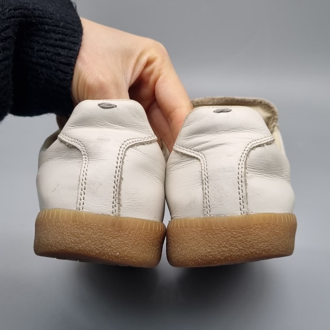 메종마르지엘라 독일군페인팅 스니커즈240 상품이미지4