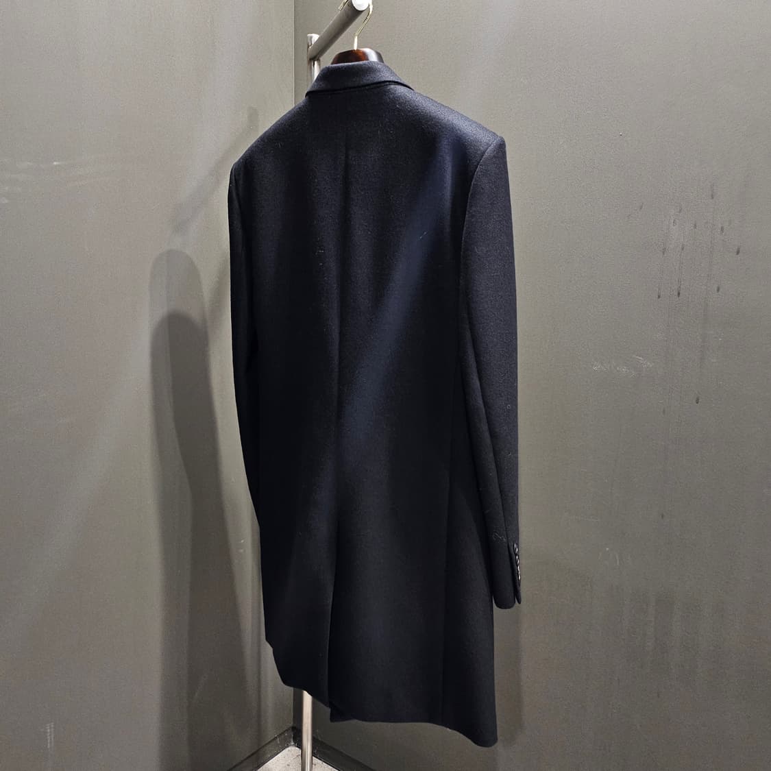 생로랑 울 & 캐시미어 혼방 체스터 필드 싱글 코트 상품이미지3