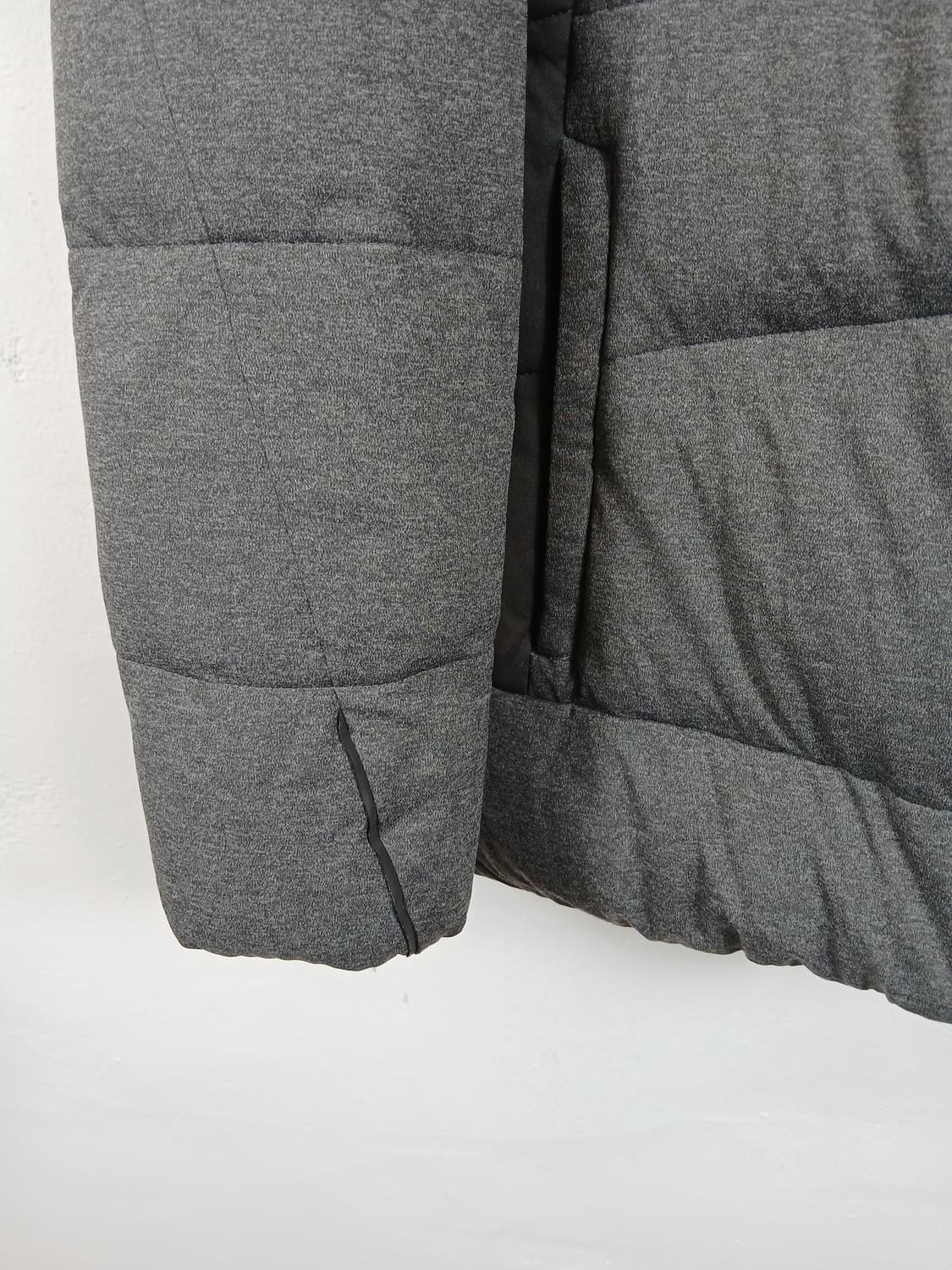 아디다스 러닝우먼 후드다운패딩 그레이 95 M 상품이미지5