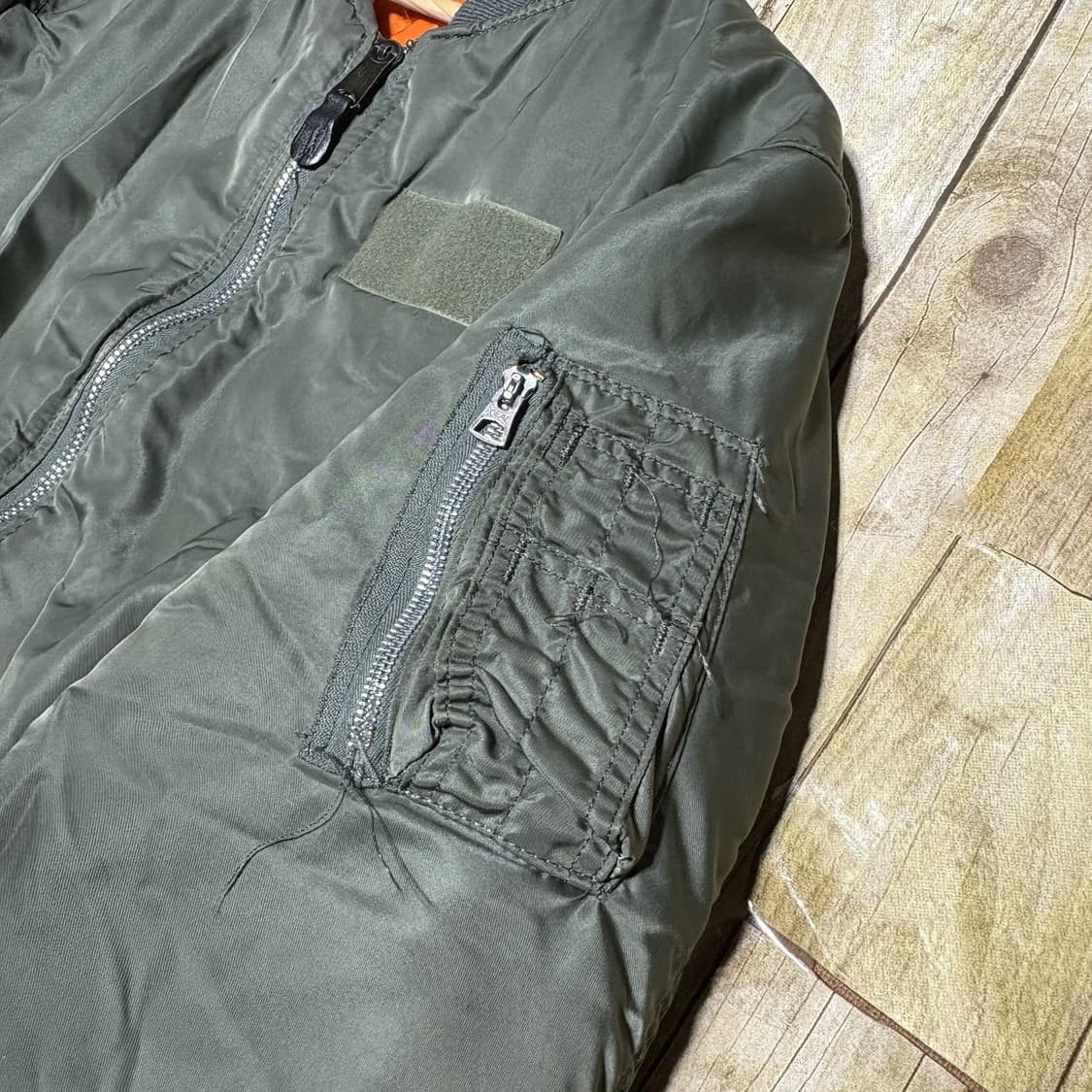 70s 미공군 납품용 알파인더스트리 MA-1 플라이트자켓 카키 상품이미지2