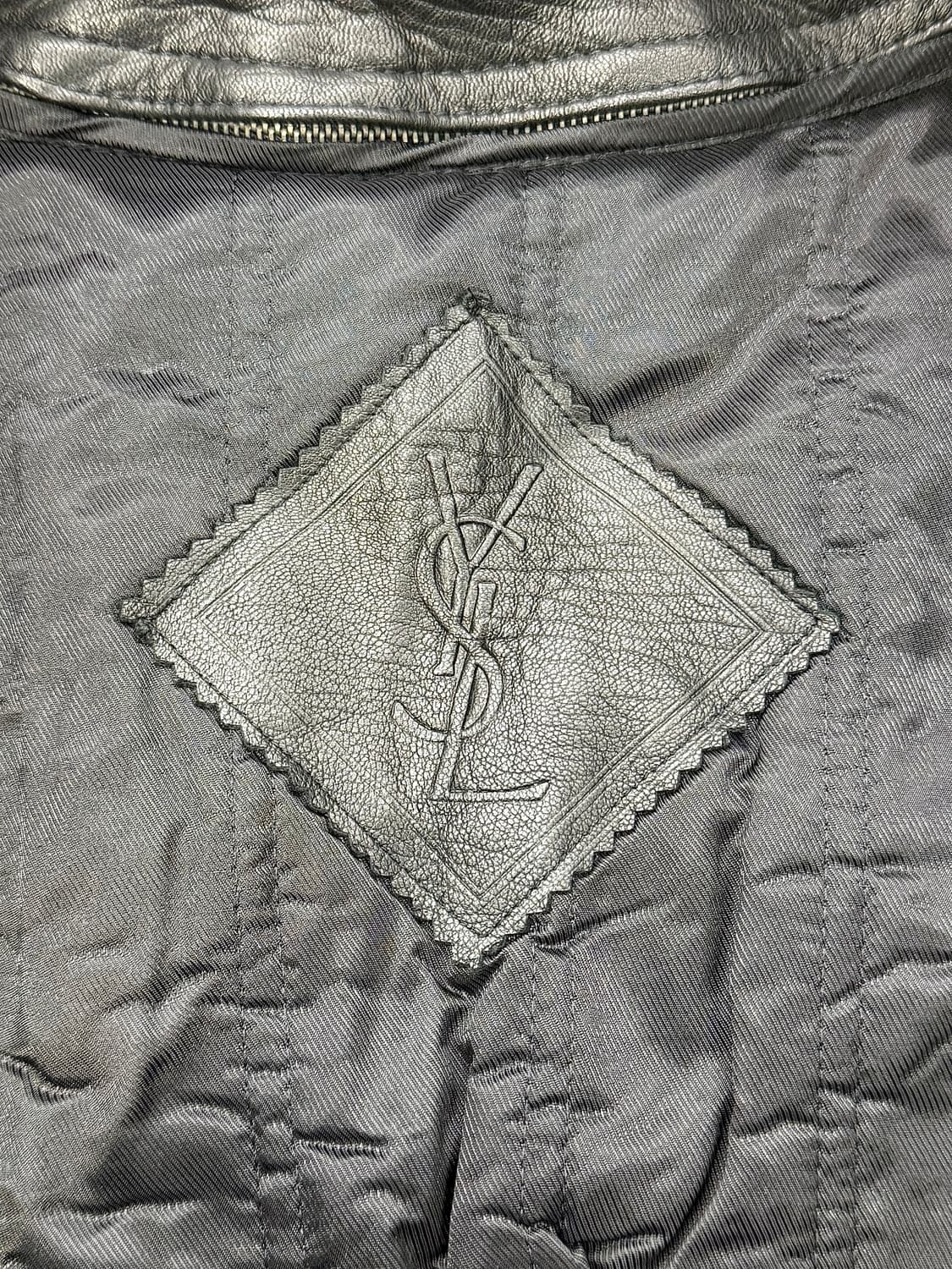 90s 이브 생로랑 블랙 퍼 카라 클래식 쉽스킨 레더 자켓 상품이미지7