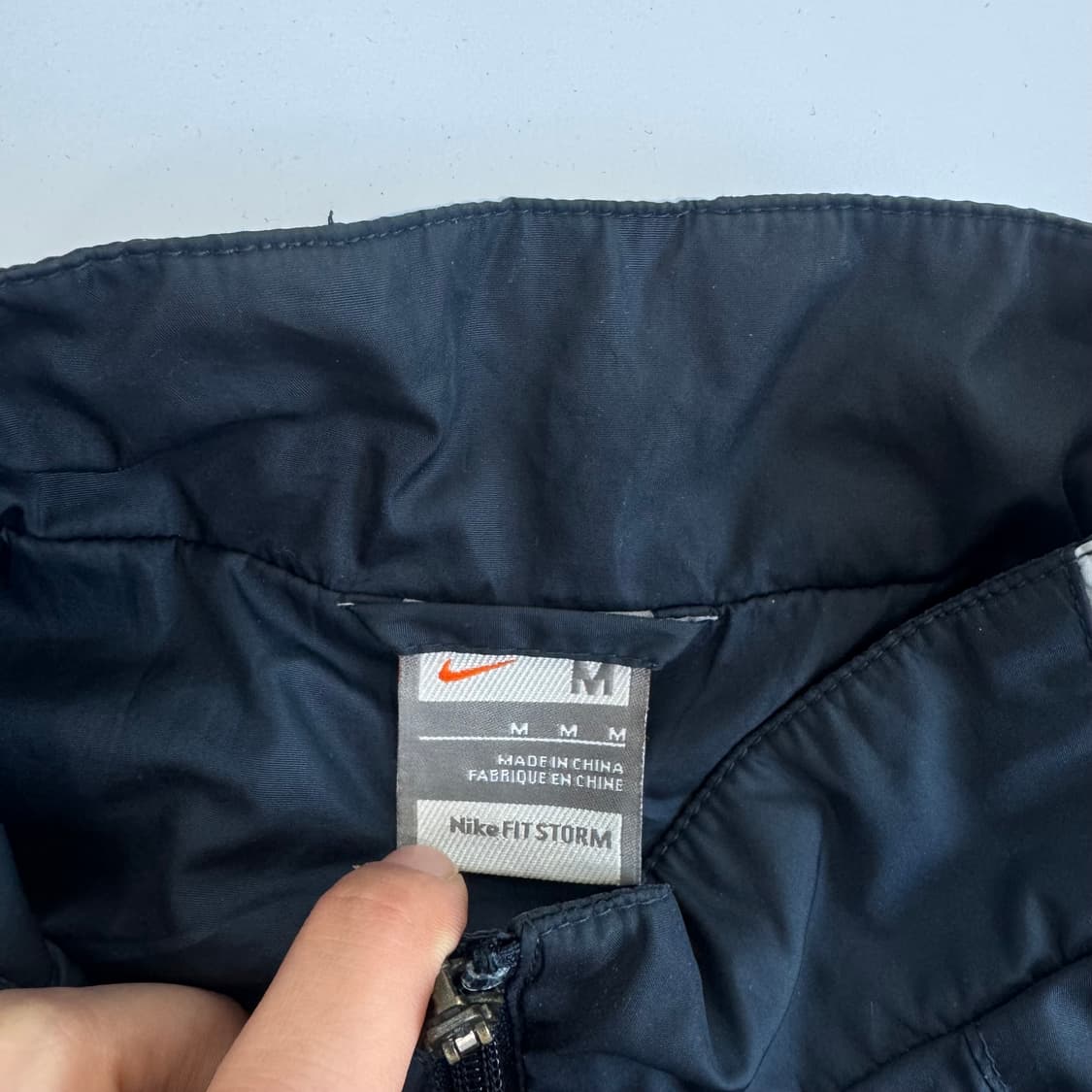 Nike 나이키 티엠포 네이비 바람막이  상품이미지5