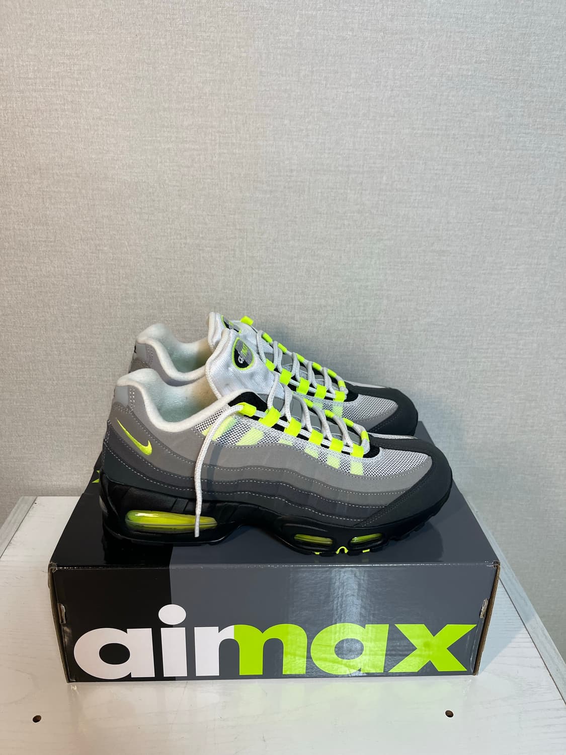 에어맥스 95 og 네온 270 상품이미지1