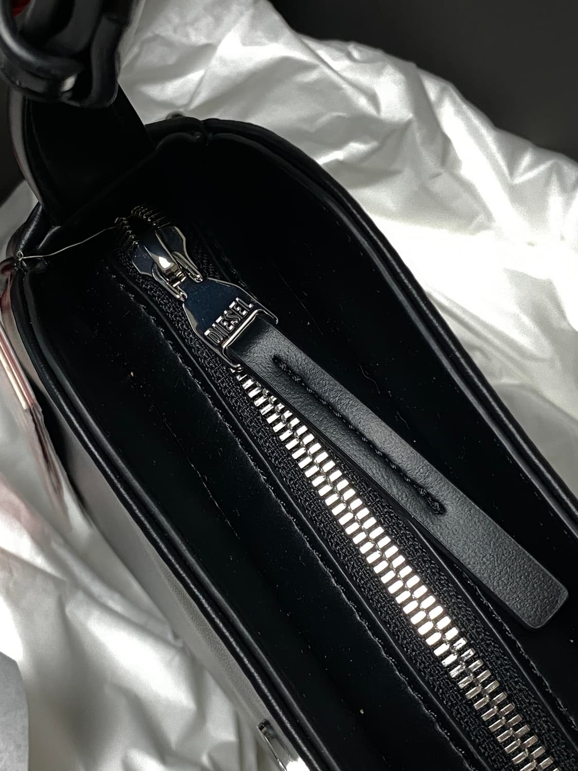 디젤 1DR 미니백 (새상품) 상품이미지9