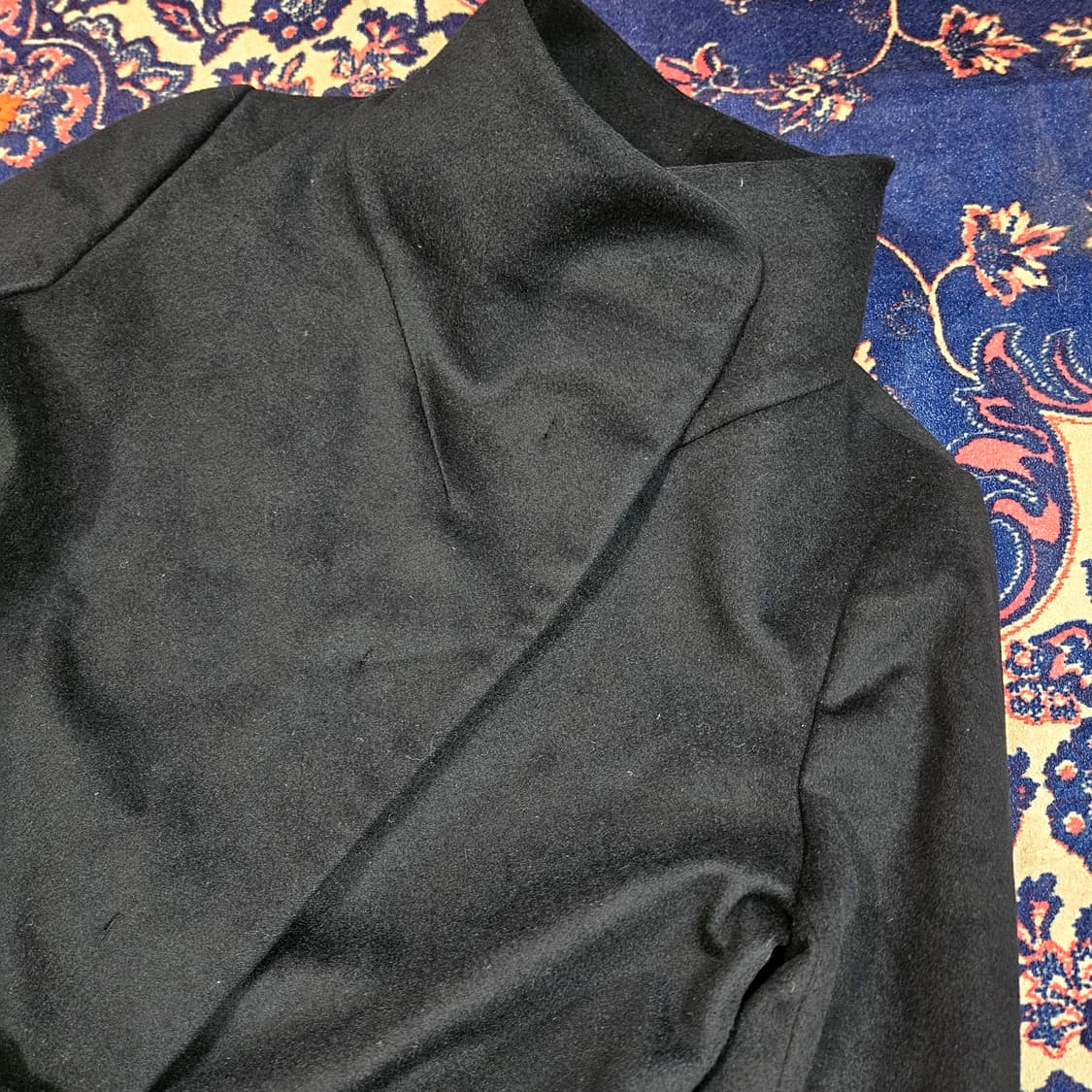 켈빈클라인 캐시미어 100% 시크블랙 코트  상품이미지2